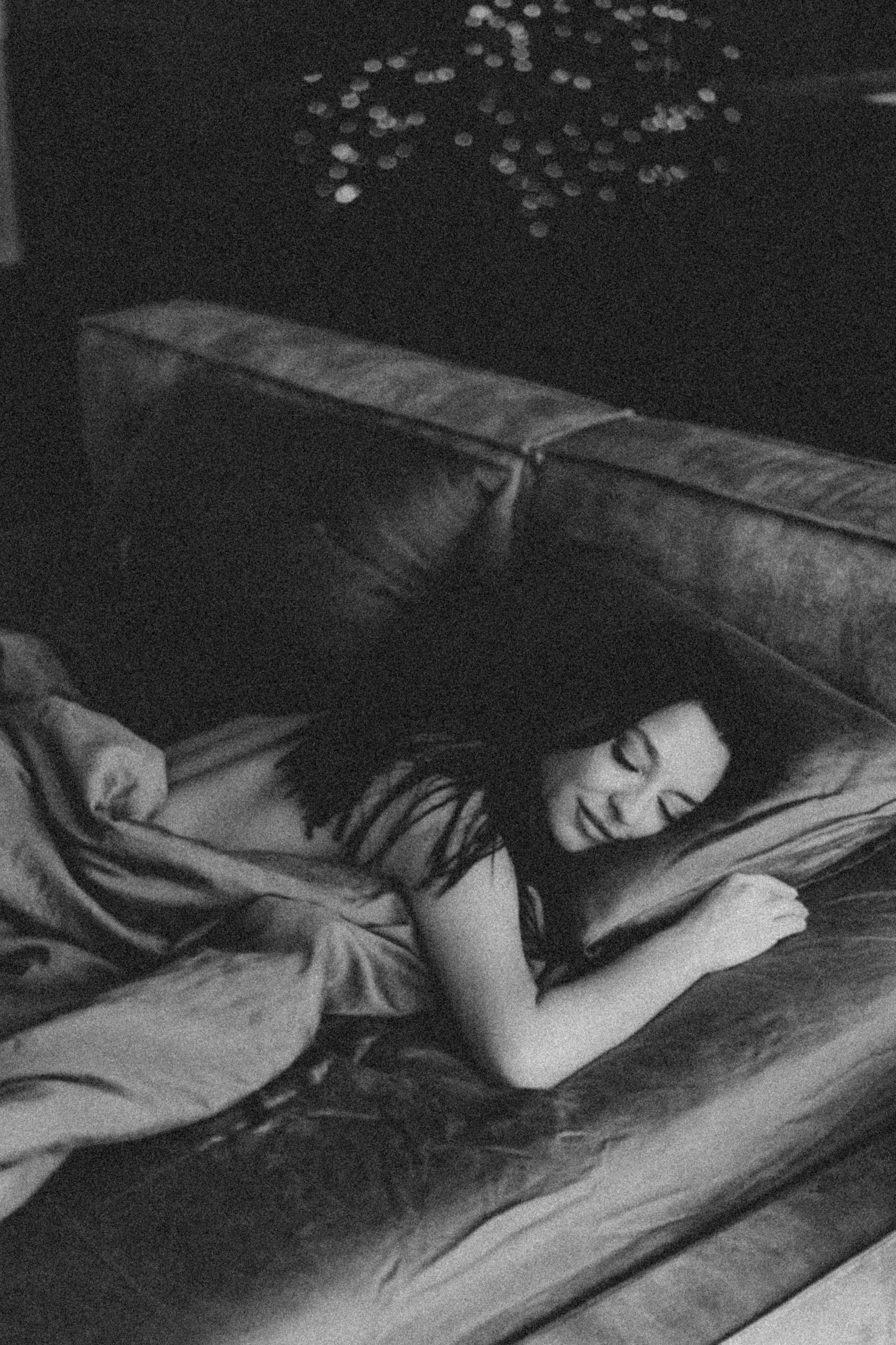 Luxury Couple Boudoir Photography NYC | Intimate Hotel Photo Sessions. Videographer and photographer in New York // MAKAROV.VIDEO