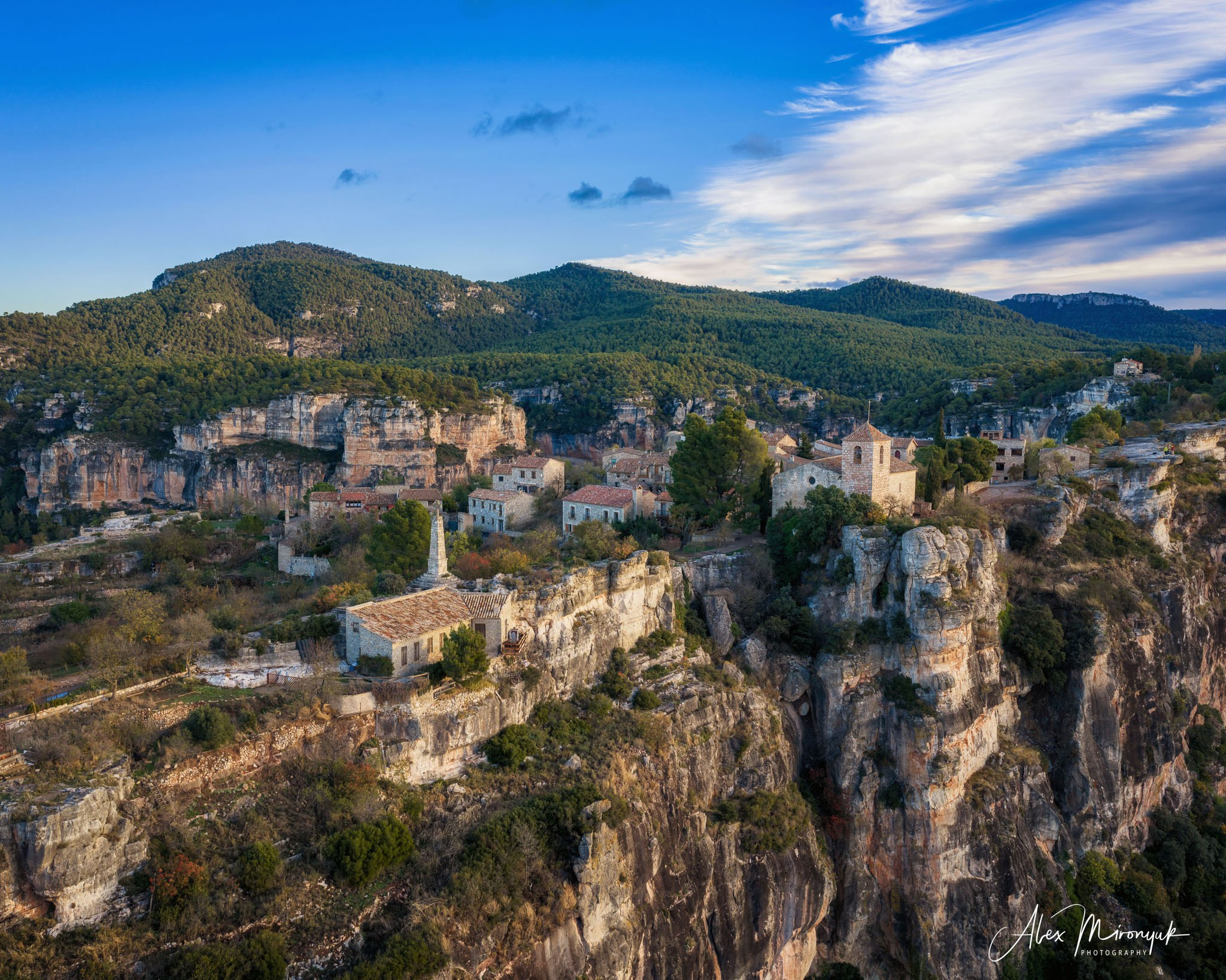 Catalonian Medieval Castles. Pet, Senior, Landscape, portrait studio, photographer in Miami and Sou