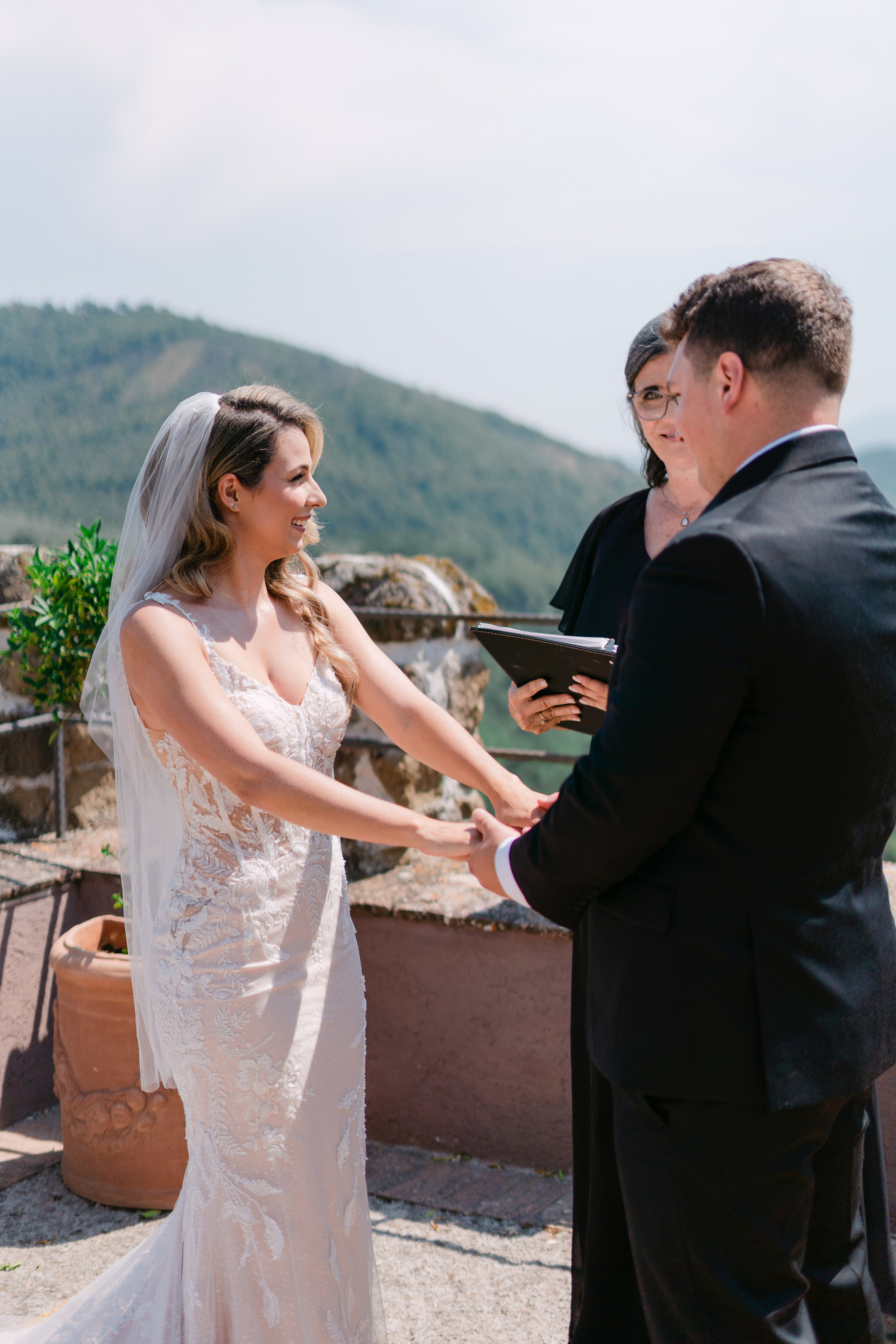 Destination Wedding in Castello Branccacio — Rome, Italy. Wedding & destination wedding photographer in Porto, Portugal — Davi Valente | Lisbon, Douro Valley, Rome, Tuscany & Lake Como