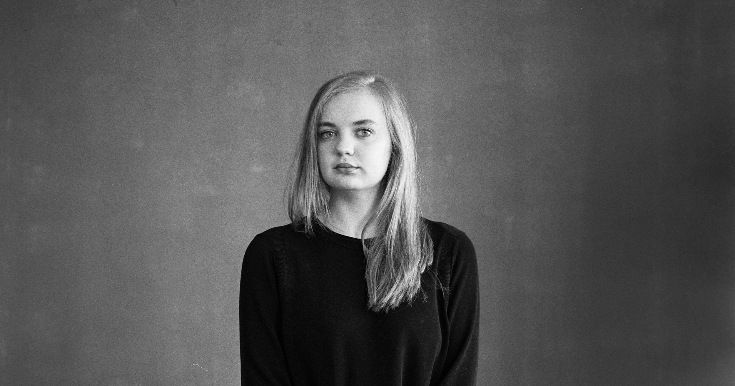 Теэт. Полина Сойреф, портретный и документальный фотограф