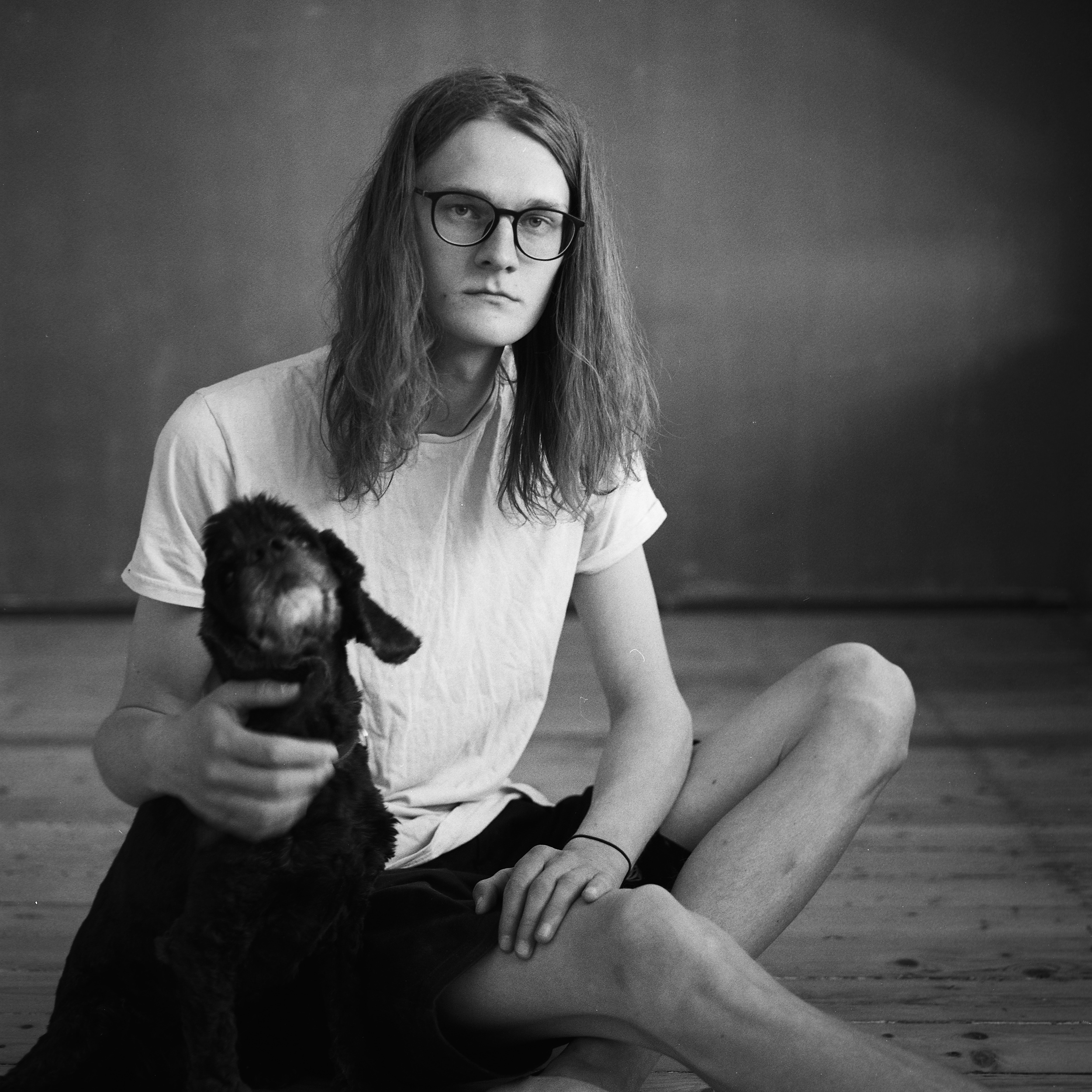 «Расскажи мне», виртуальная выставка. Полина Сойреф, портретный и документальный фотограф
