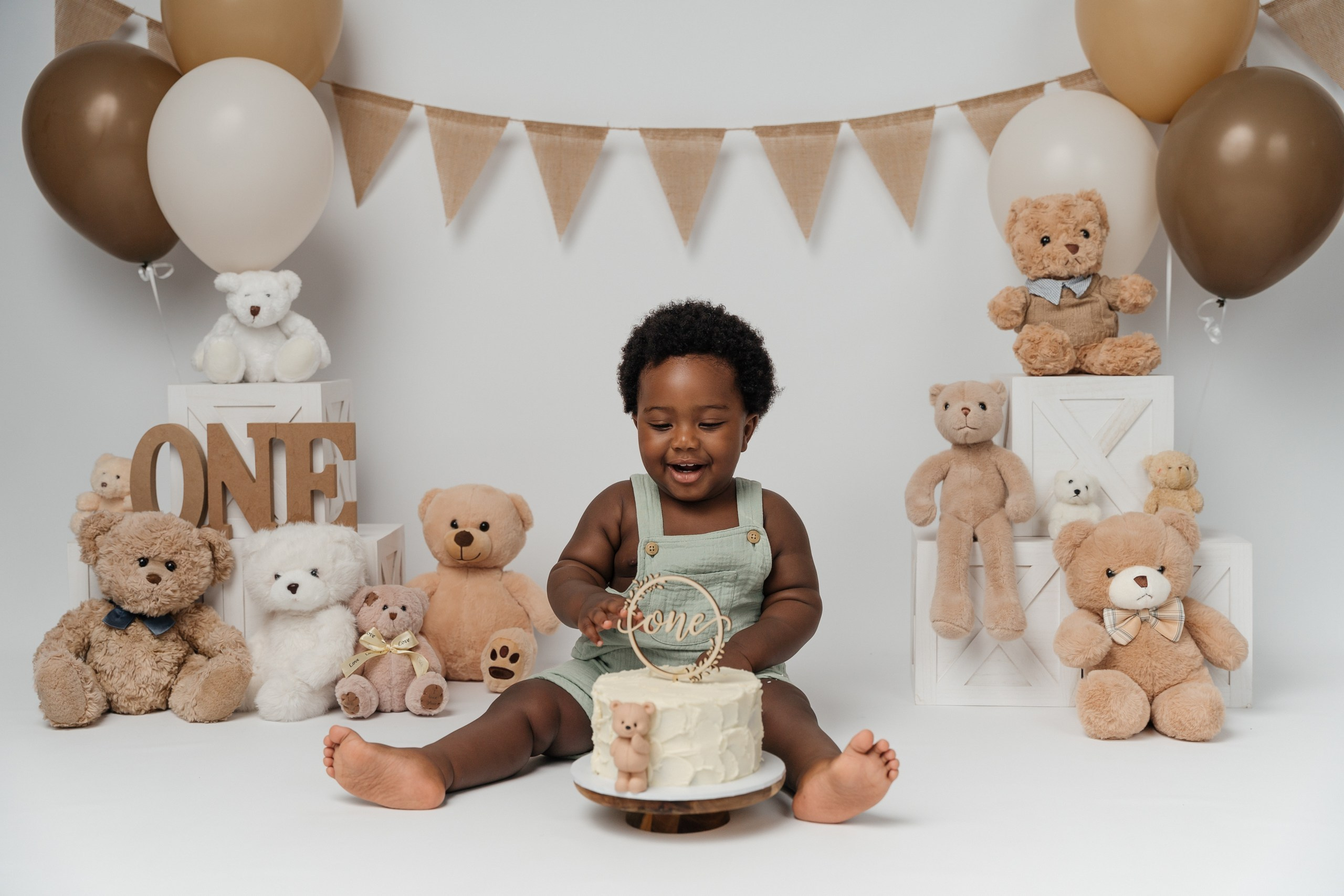 Adorable baby Chukwuma 🥰. Newborn and family photographer. Hills District. Sydney