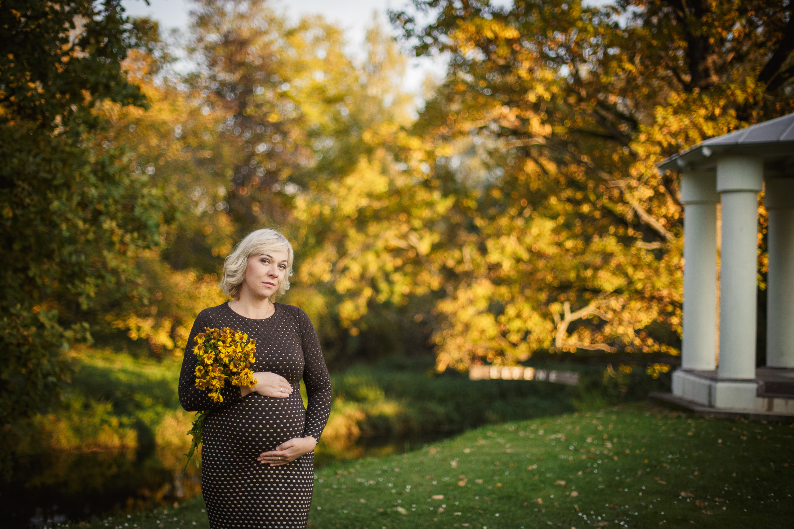 Hipnodzemdību kuss online latviešu valodā. Populārākā kāzu, bērnu un ģimeņu fotogrāfe Latgalē Veronika Lokotko