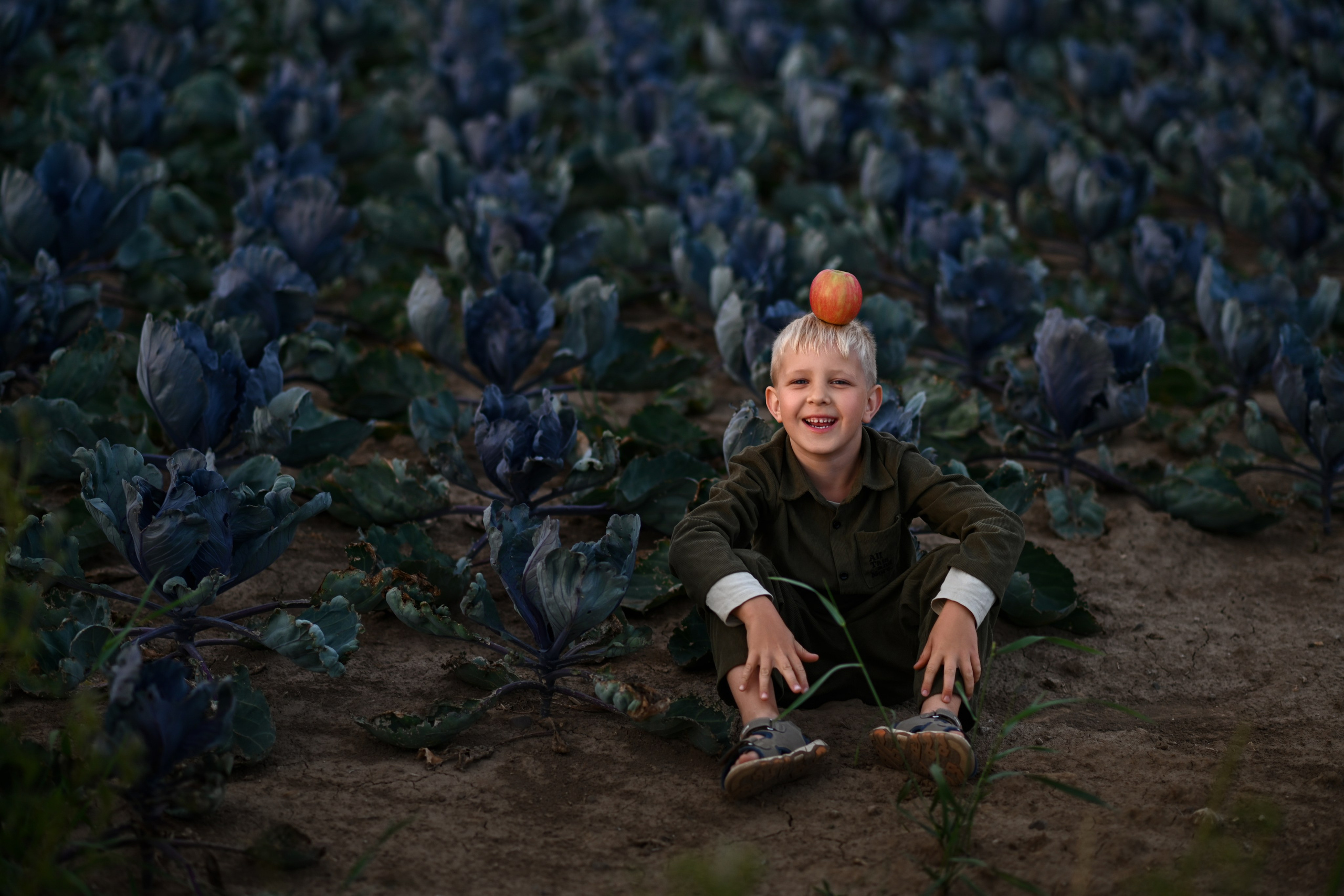 Abenteuerliche Kinderfotografie in der Natur bei Düren.