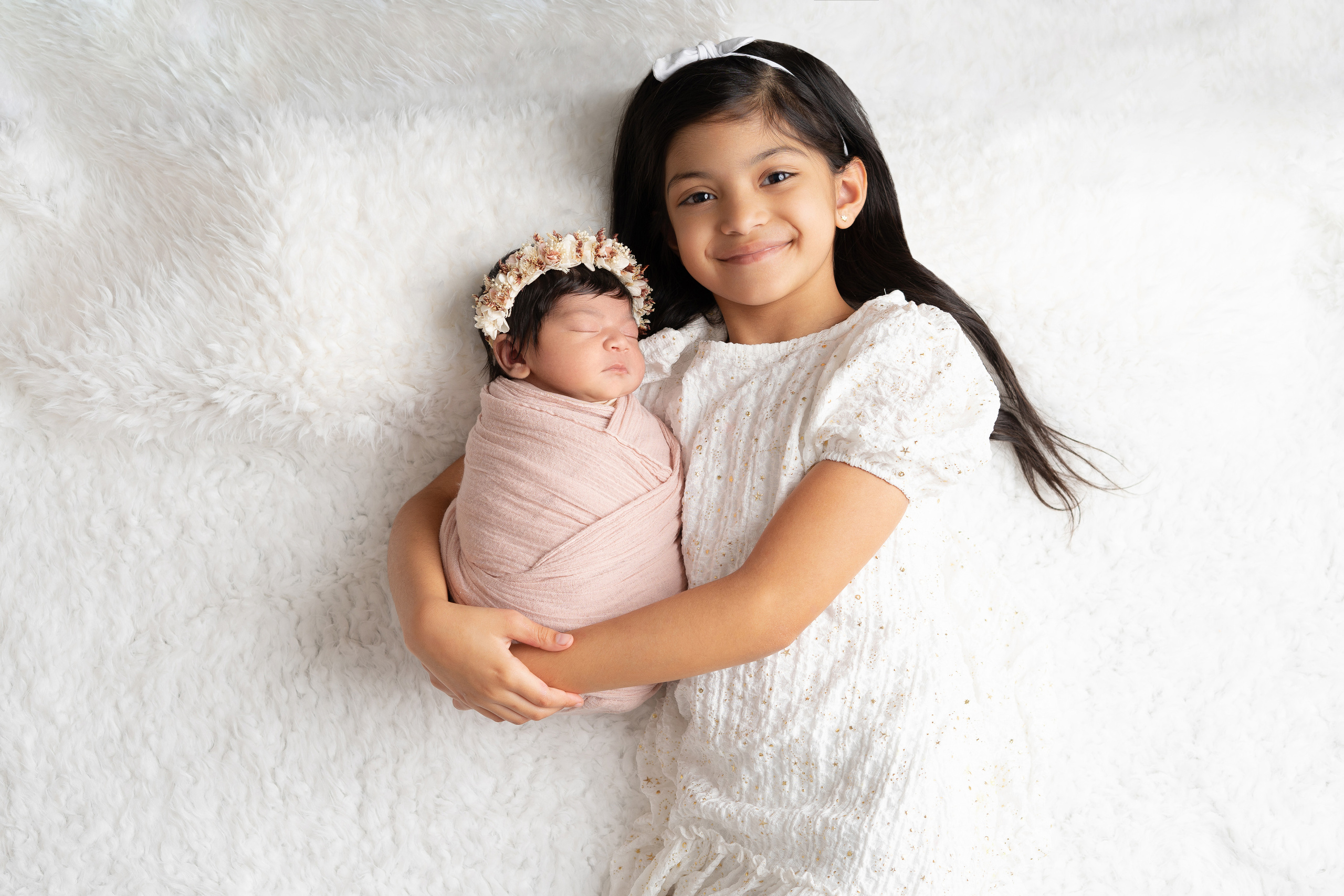Newborn Photographer and life casting in Dubai Dariya Saeed