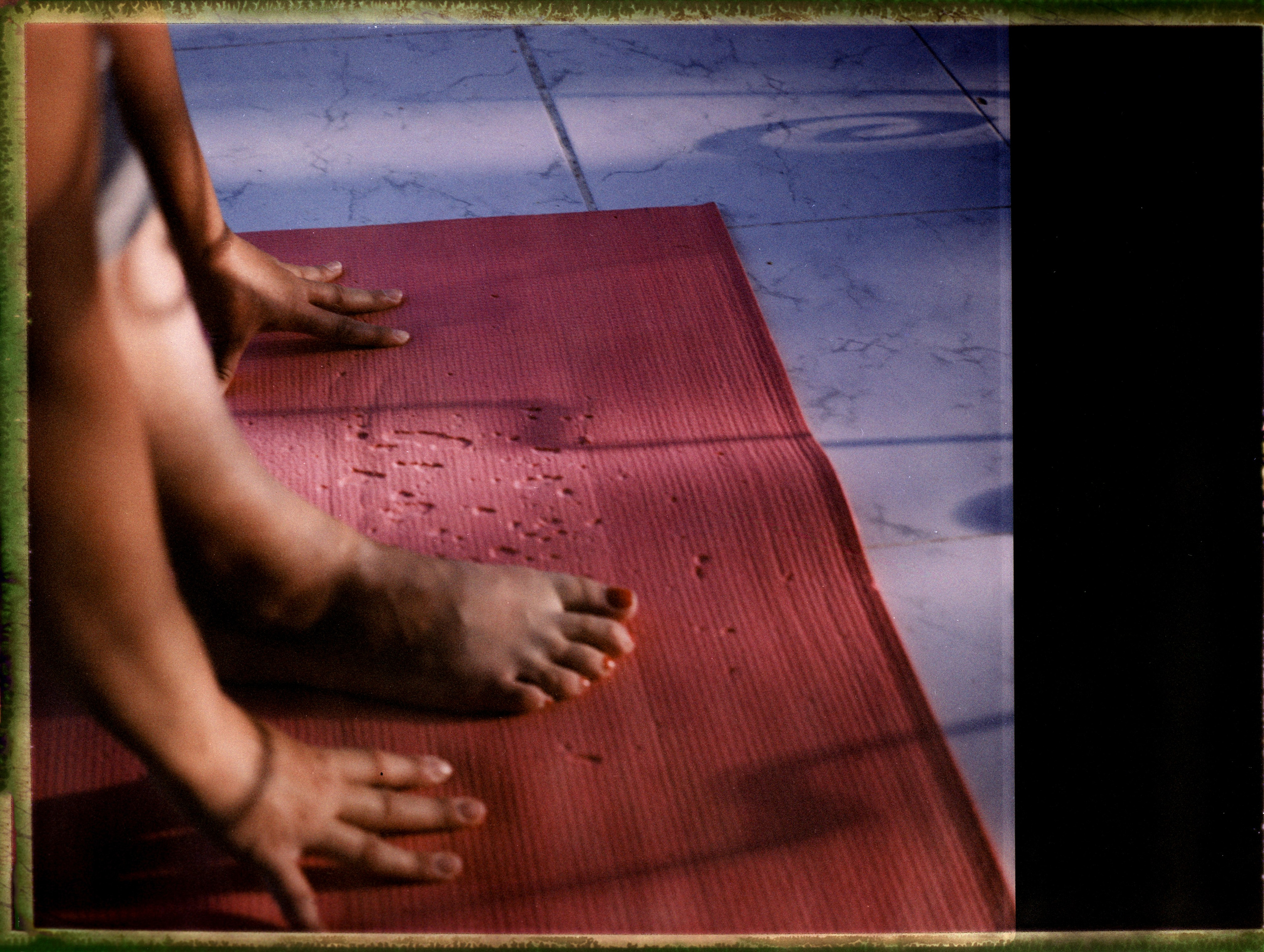 POLAROID. Www.sananaleskerov.com