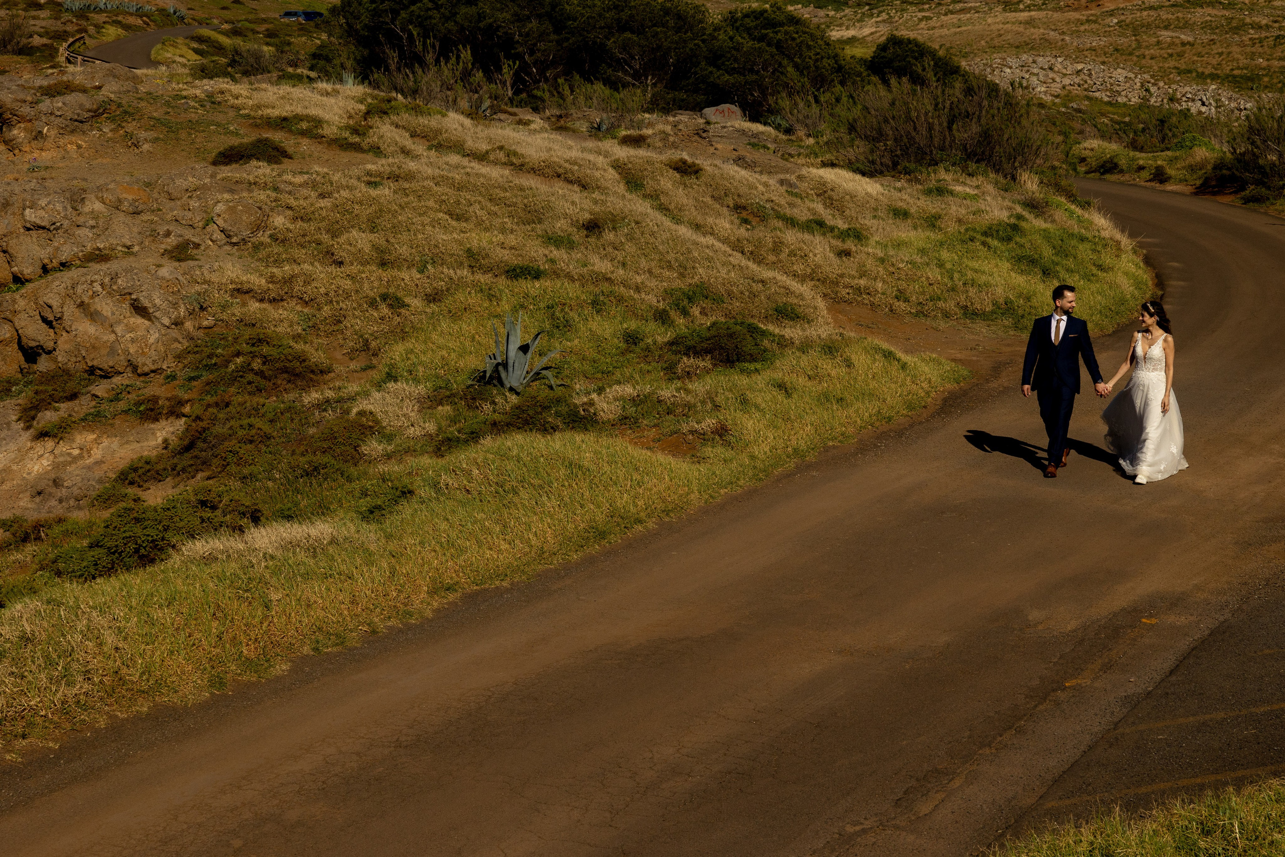 Madeira Elopement Photoshoot | Romantic Couple Session in Madeira Island. Lisbon Wedding Photographer | Elegant Wedding Storytelling