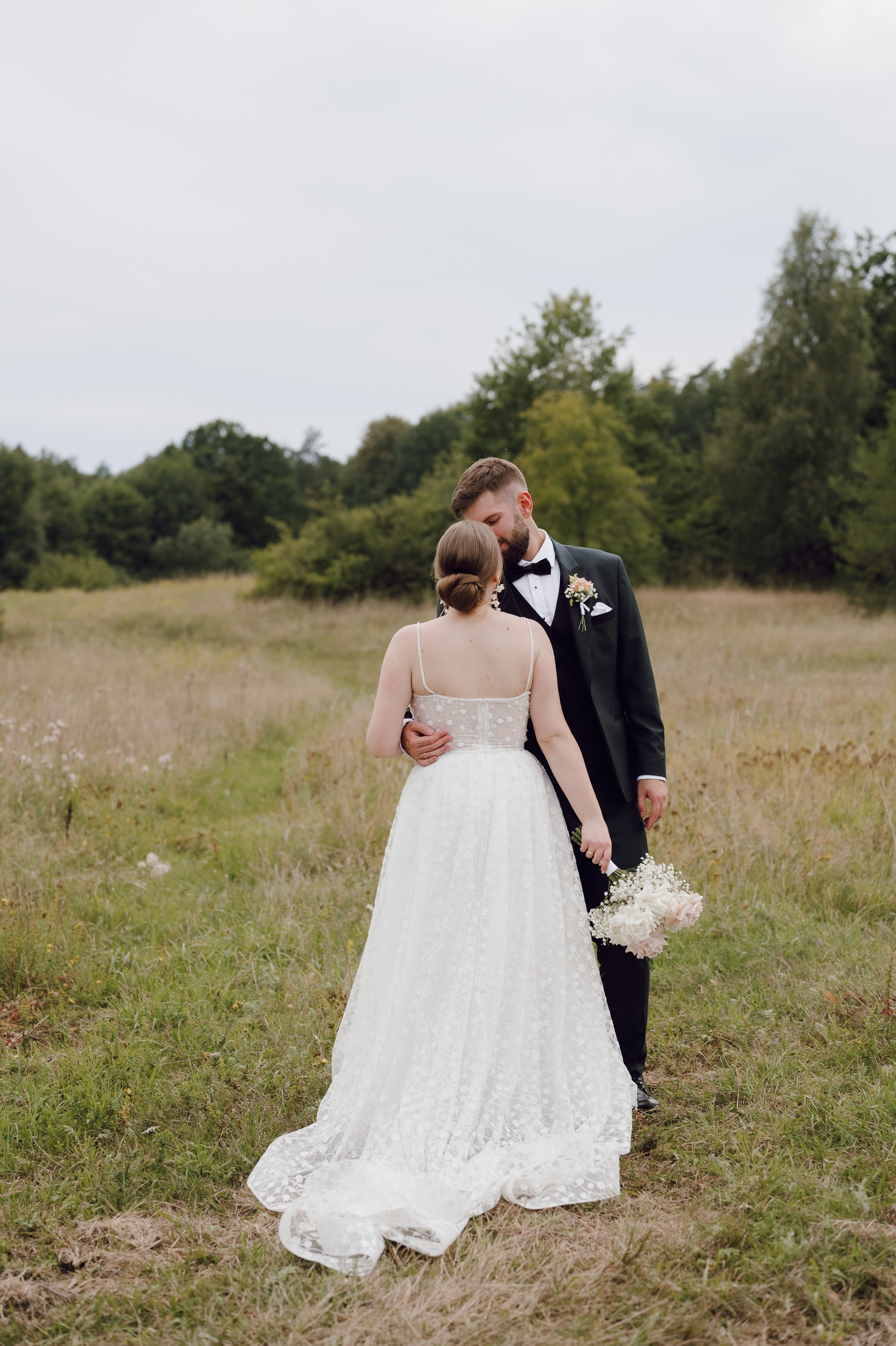 Kasia & Kuba | Wesele w stodole Owczarnia. Ślubny fotograf Poznań | Oliwia Makara