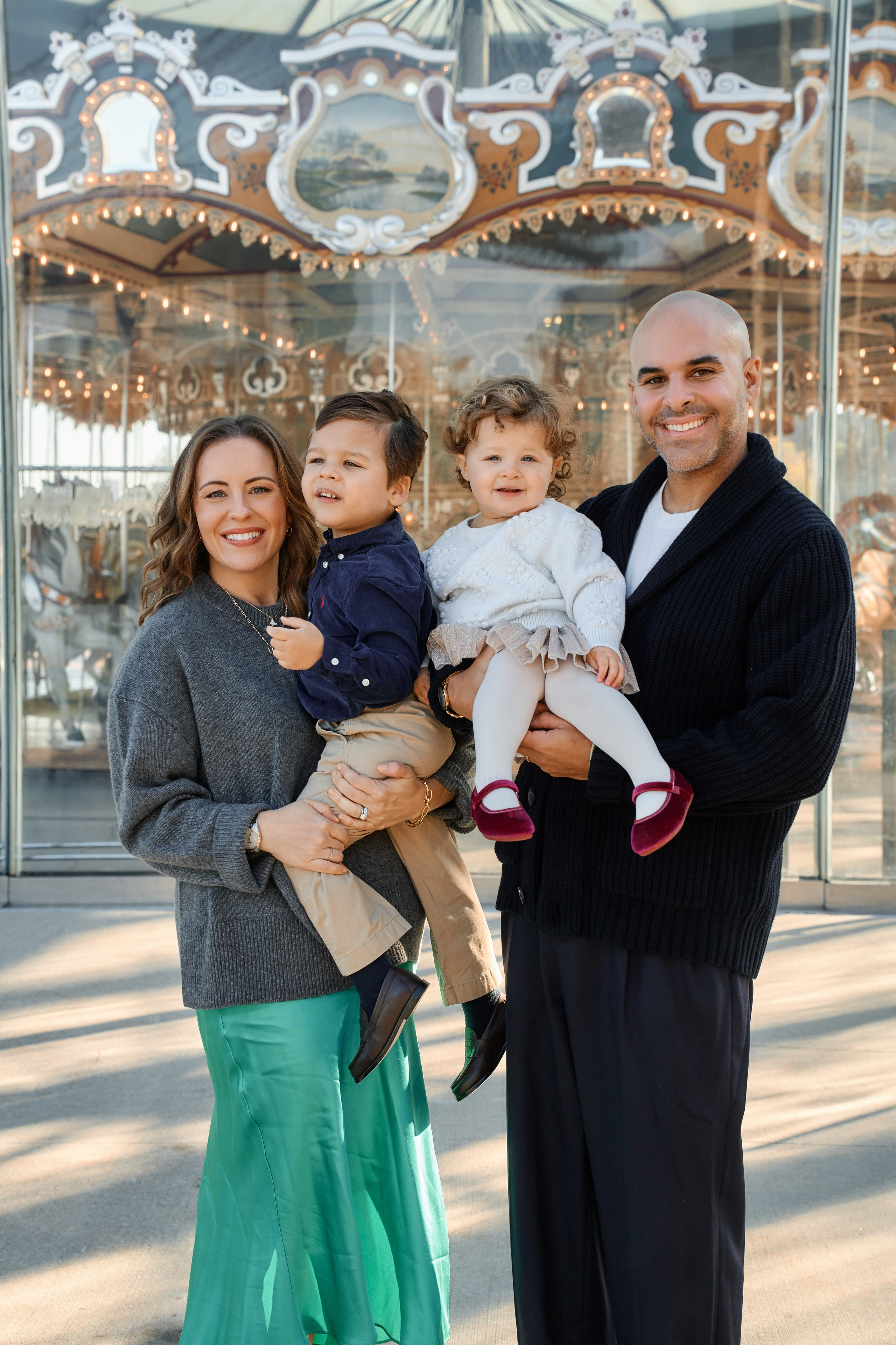 Family photo service New York / Experienced photographer. Professional Wedding and event photographer USA New York