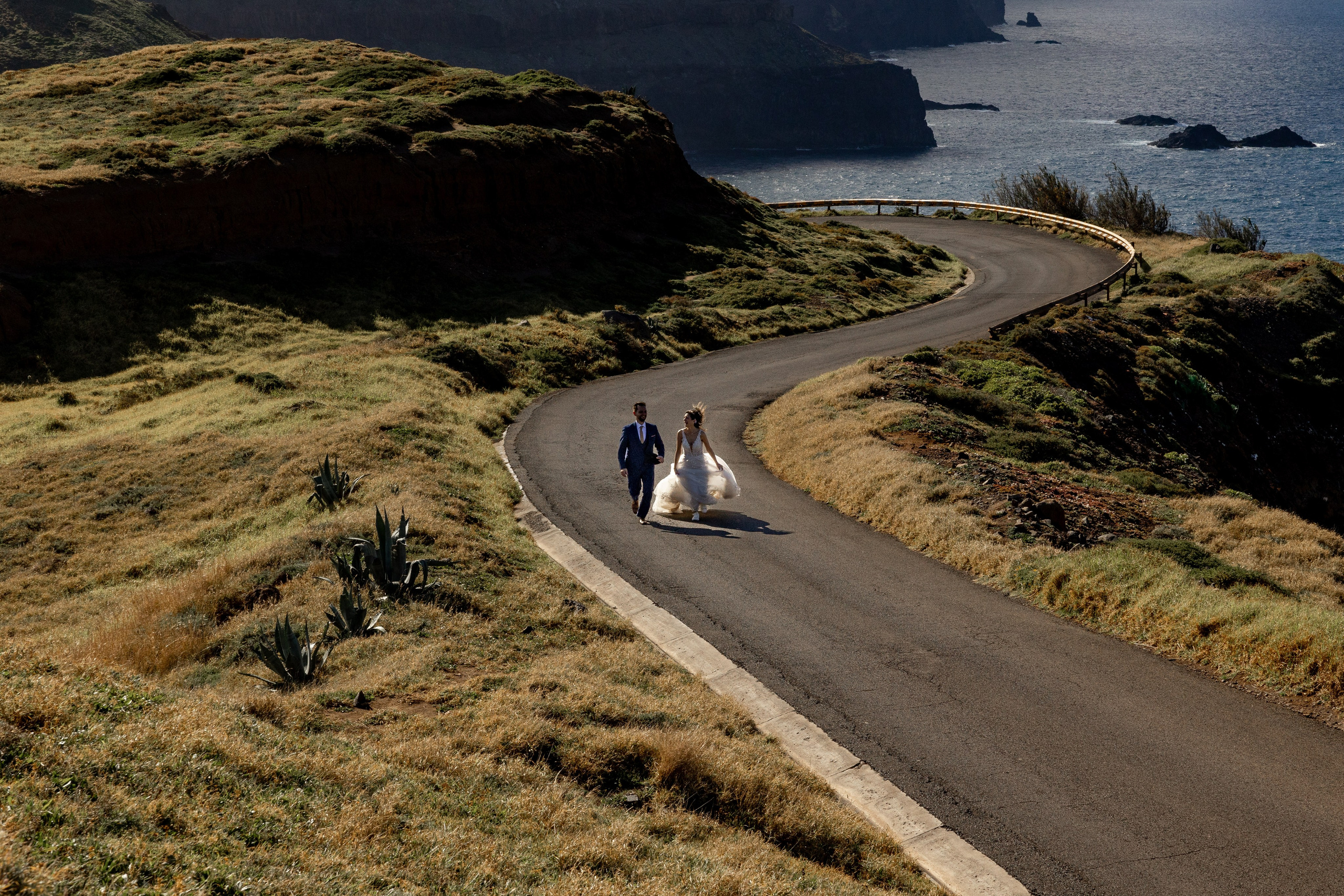 Madeira Elopement Photoshoot | Romantic Couple Session in Madeira Island. Lisbon Wedding Photographer | Elegant Wedding Storytelling