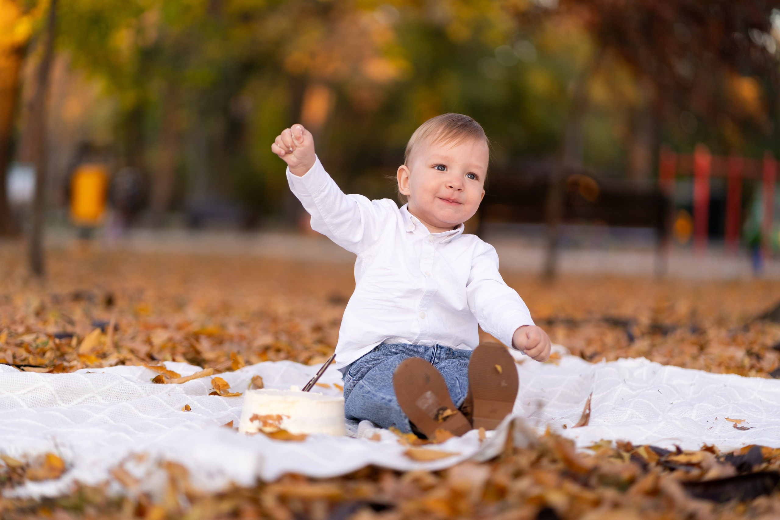 Smash the cake. Fotograf evenimente, fotograf nunta, fotograf botez