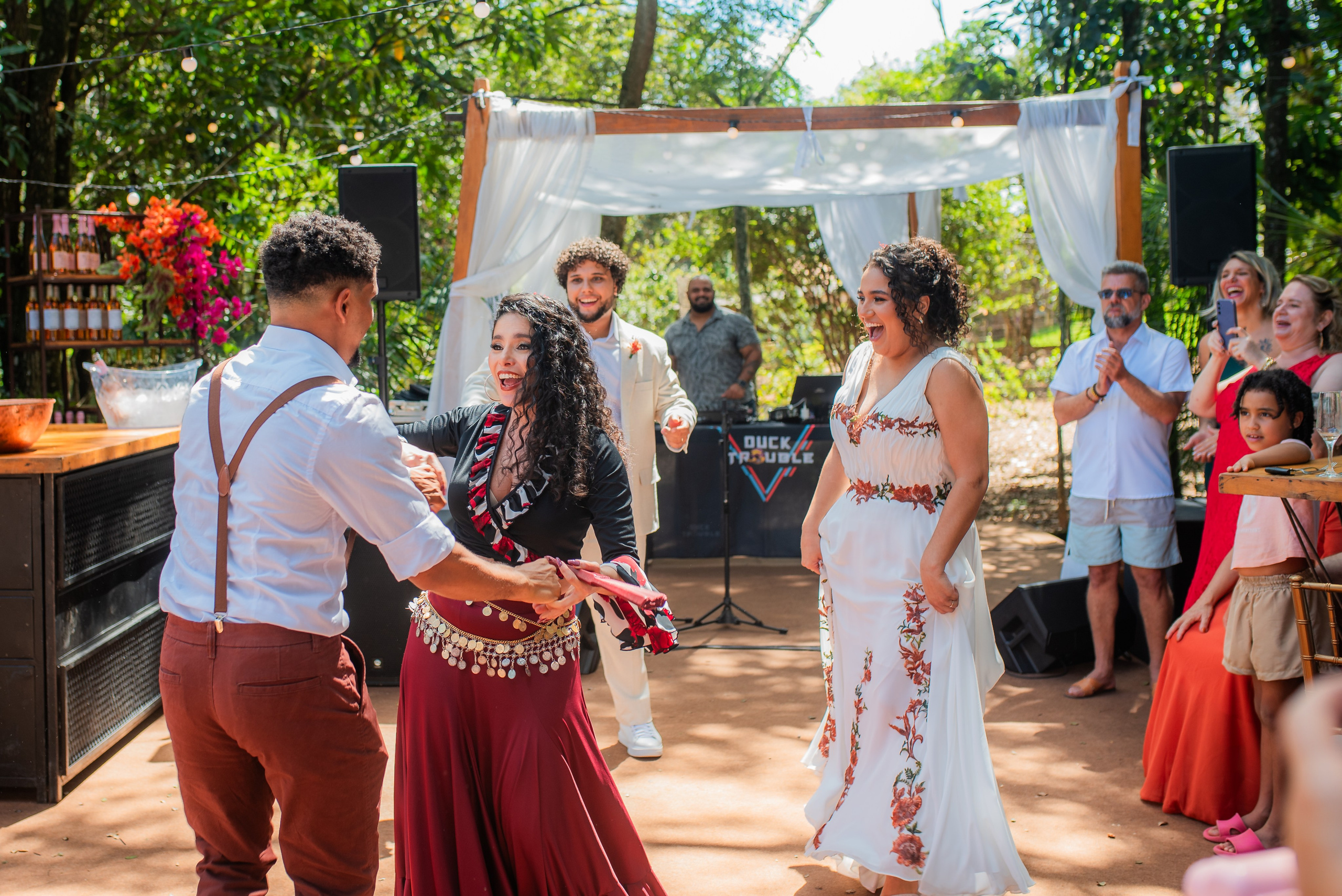 H & L — QUE TREM MAIS LINDOOOOO!. Fotografia de casamento em Belo Horizonte