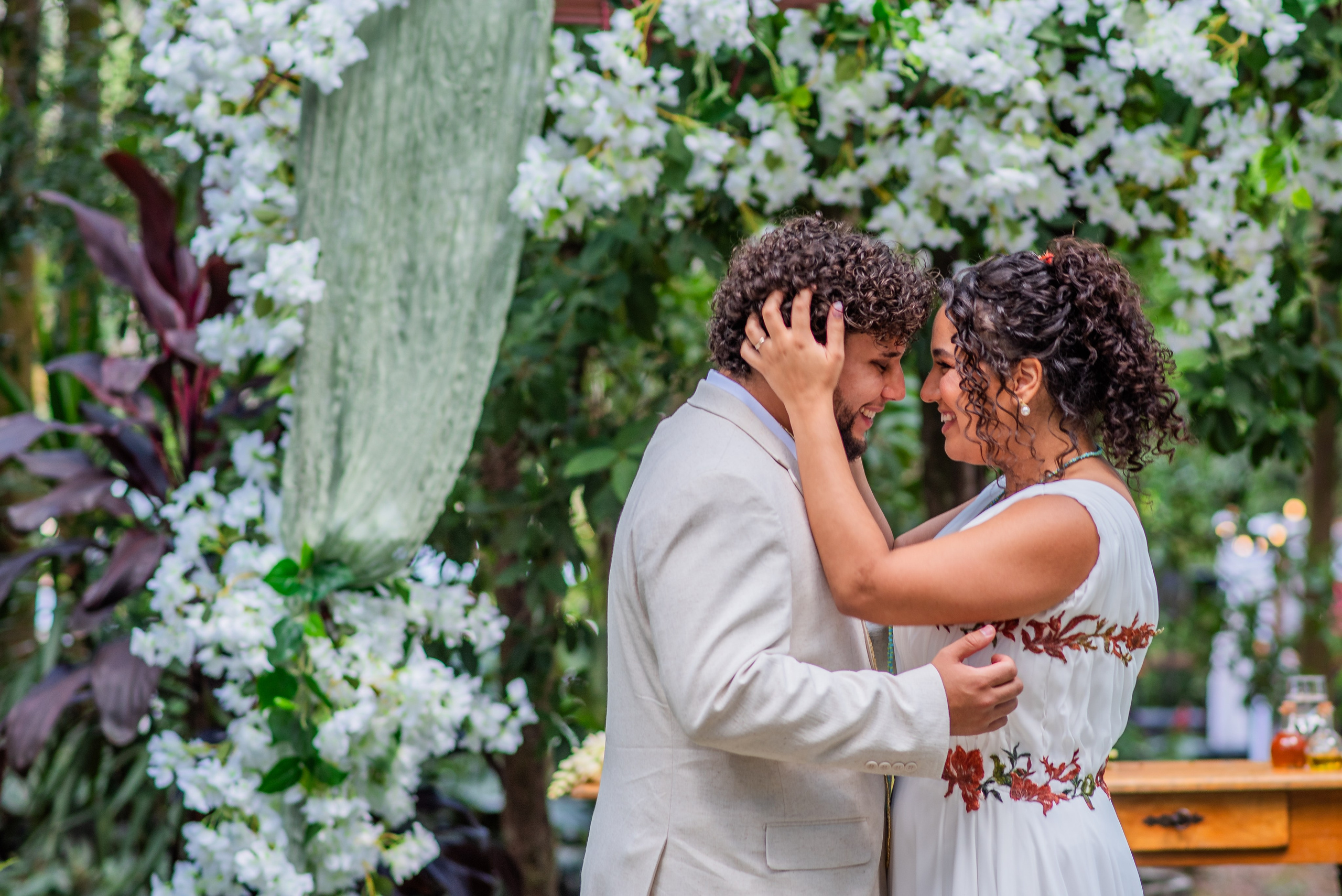H & L — QUE TREM MAIS LINDOOOOO!. Fotografia de casamento em Belo Horizonte