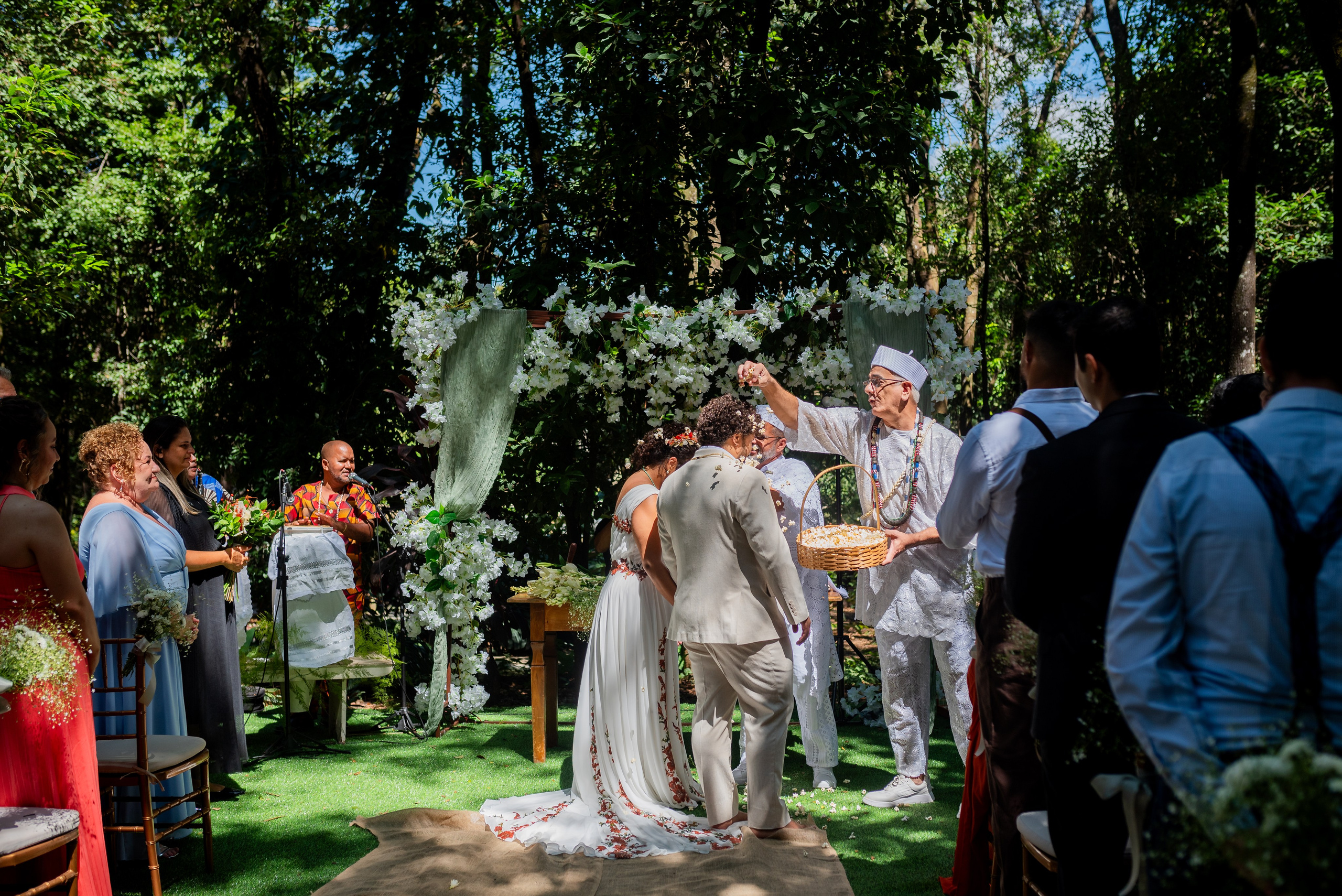H & L — QUE TREM MAIS LINDOOOOO!. Fotografia de casamento em Belo Horizonte