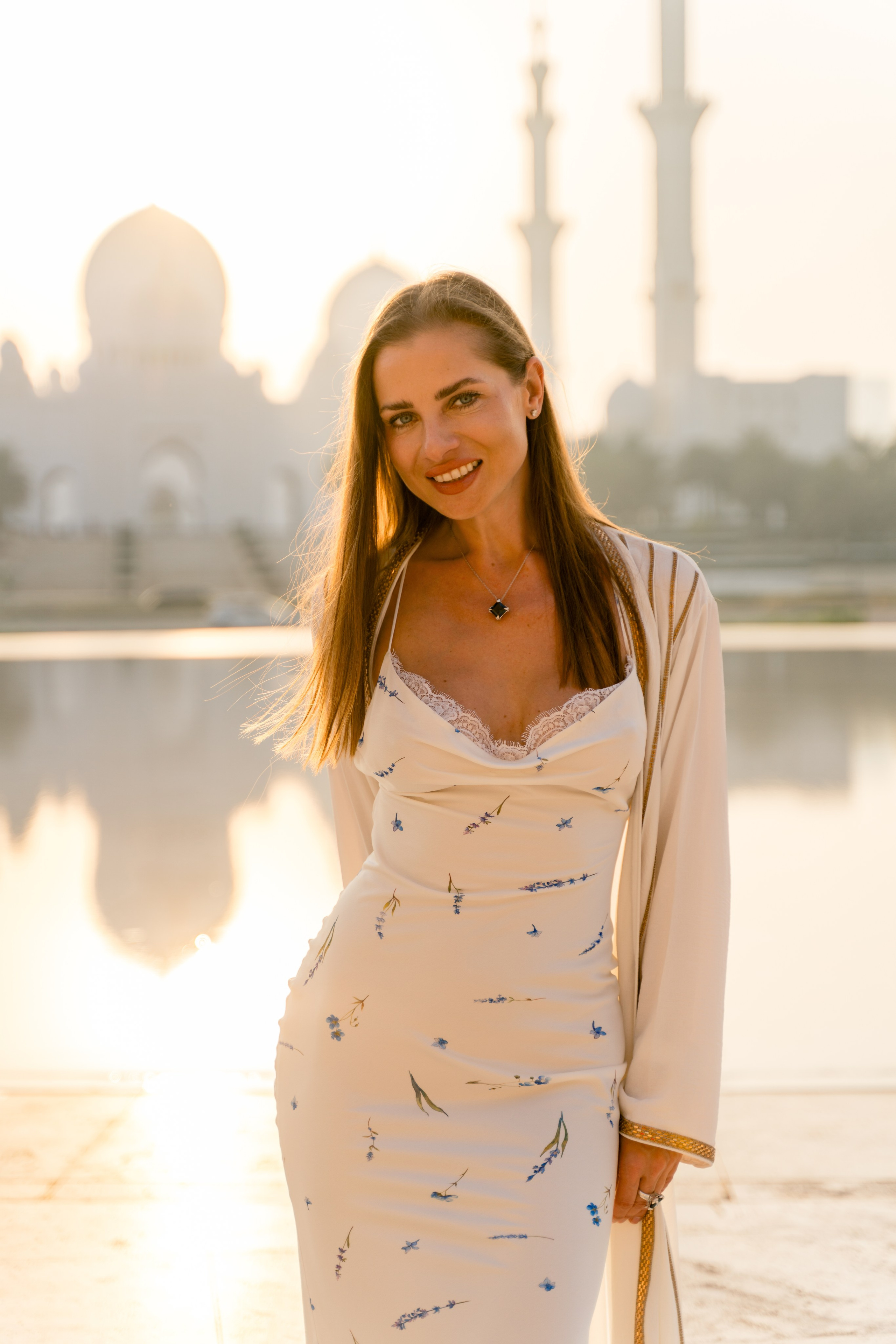 Индивидуальная фотосессия в мечети шейха Зайда | Абу-Даби. Фотограф в Абу Даби Марина