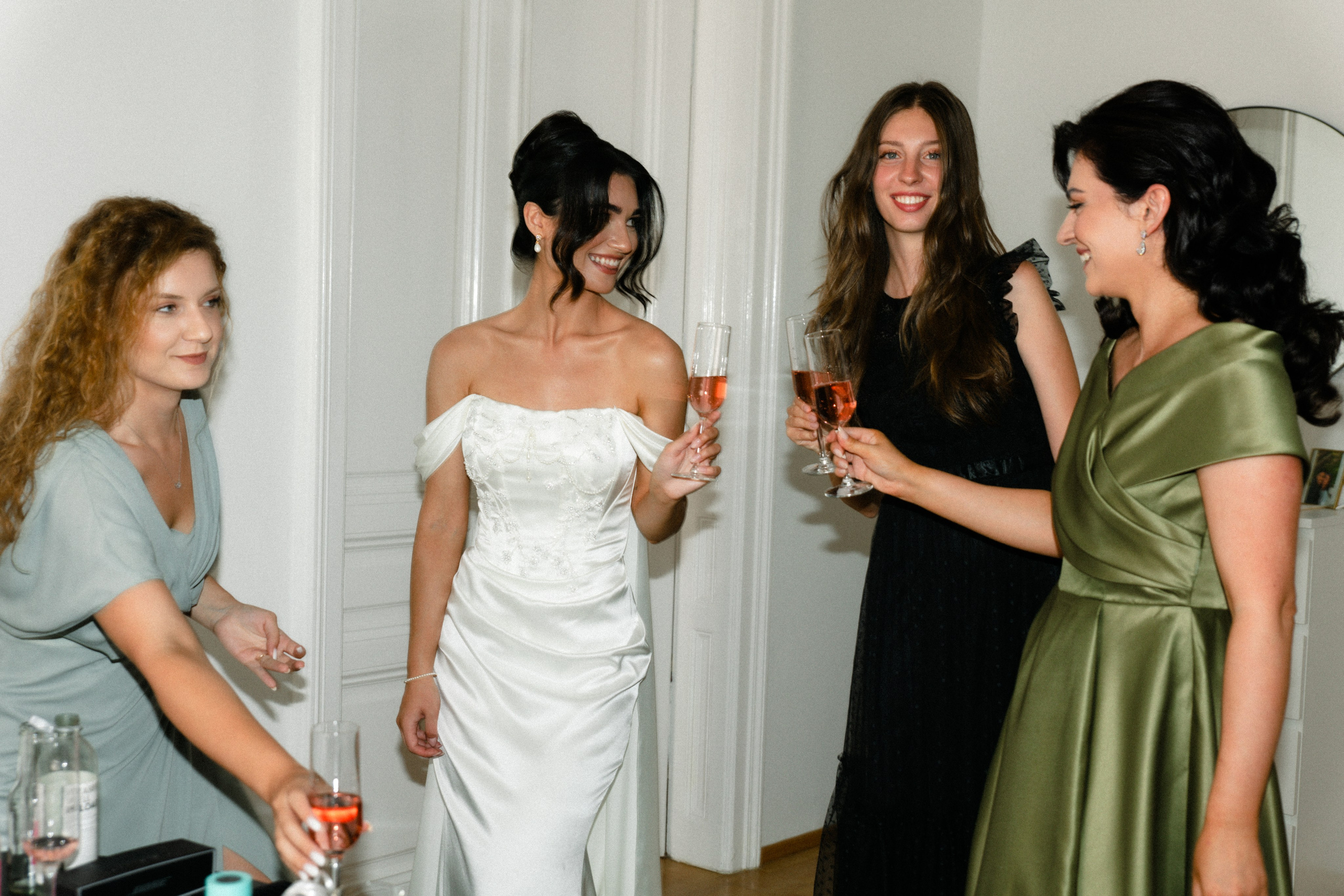 Elegant Castle Wedding in Austria | Alwin & Ruth’s Fairytale Celebration. Wedding photographer and videographer based in Timisoara, Romania