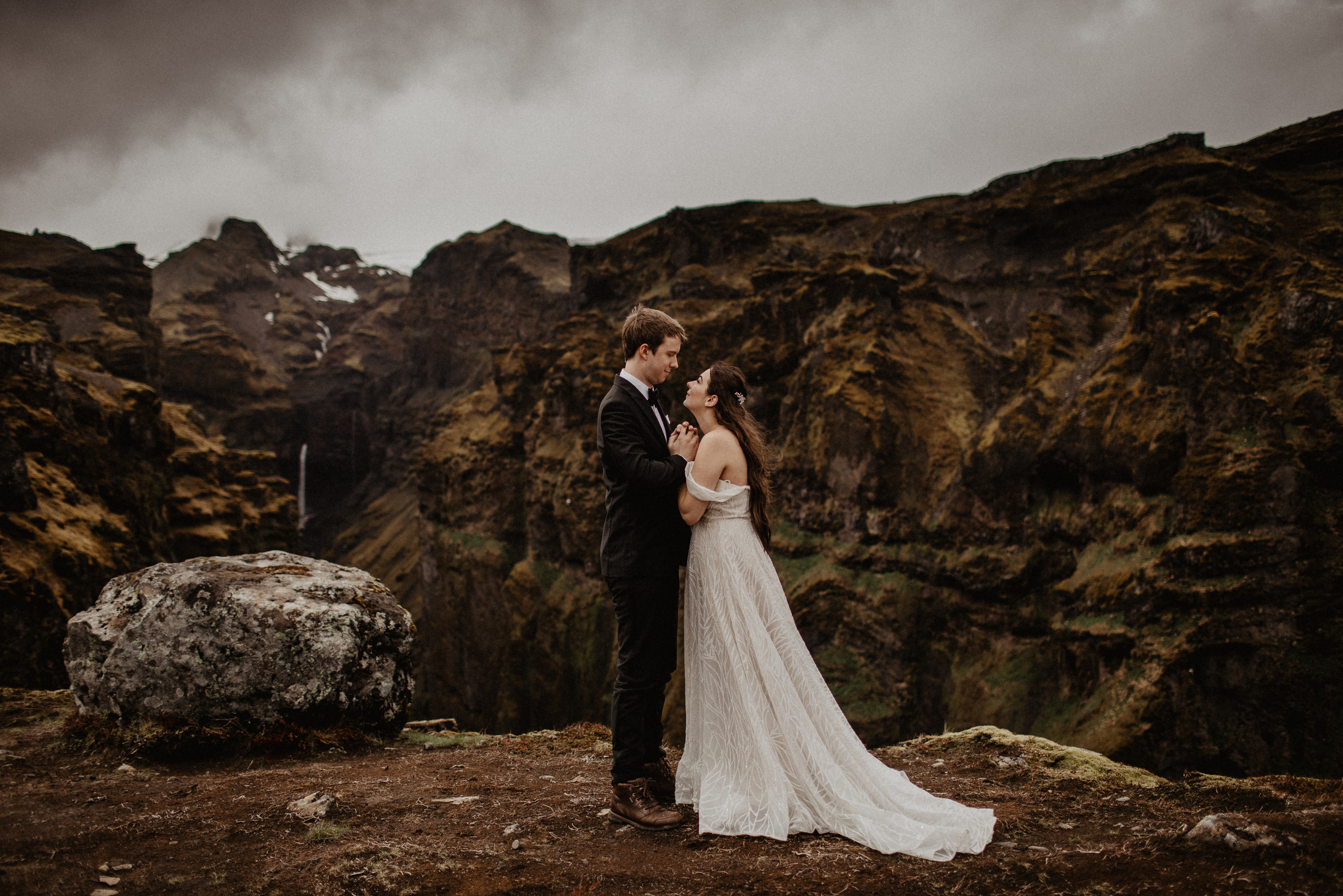 Elopement at secret canyon Iceland and diamond black beach. Iceland elopement photographer & videographer