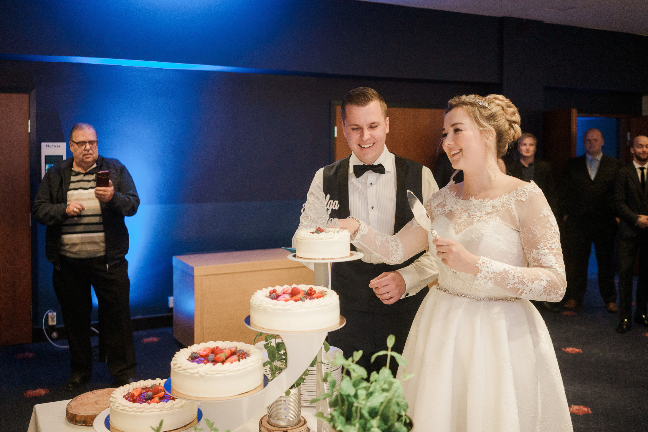 Häävalokuvaaja Johanneksen kirkko, Radisson blue