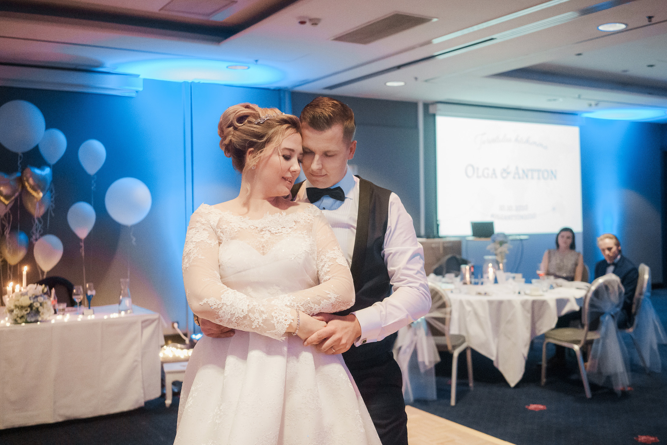 Häävalokuvaaja Johanneksen kirkko, Radisson blue