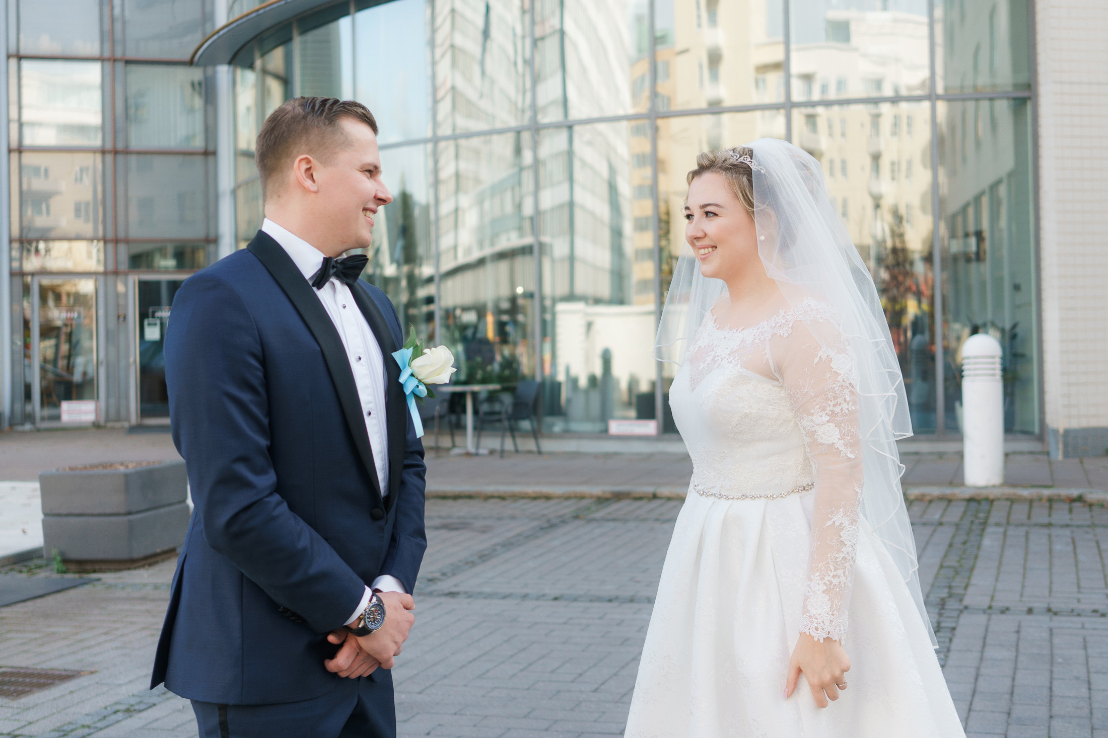 Häävalokuvaaja Johanneksen kirkko, Radisson blue