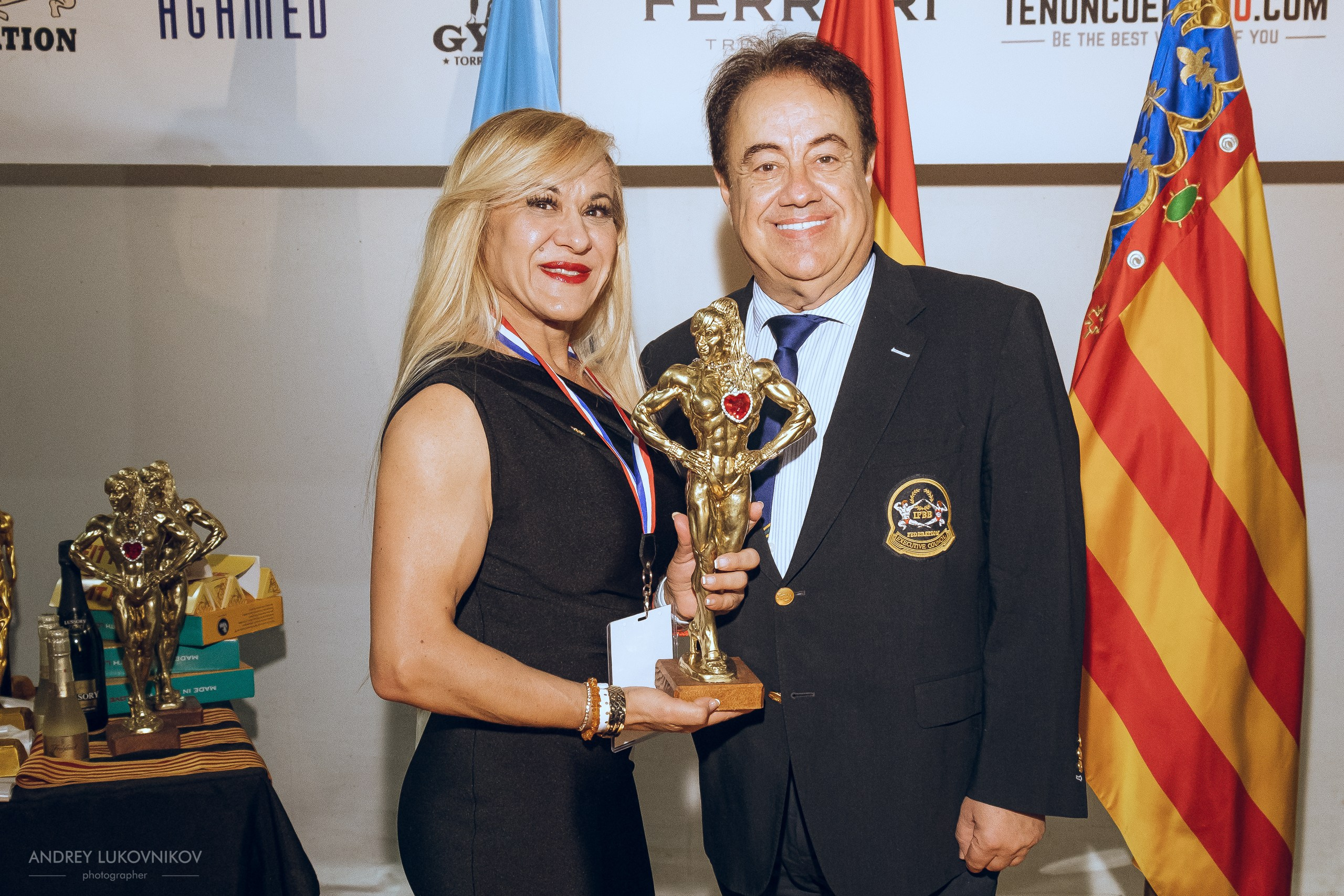 Sesión de fotos de la inscripción de las participantes de IFBB Miss Fit Model Europe 2024 en Torrevieja