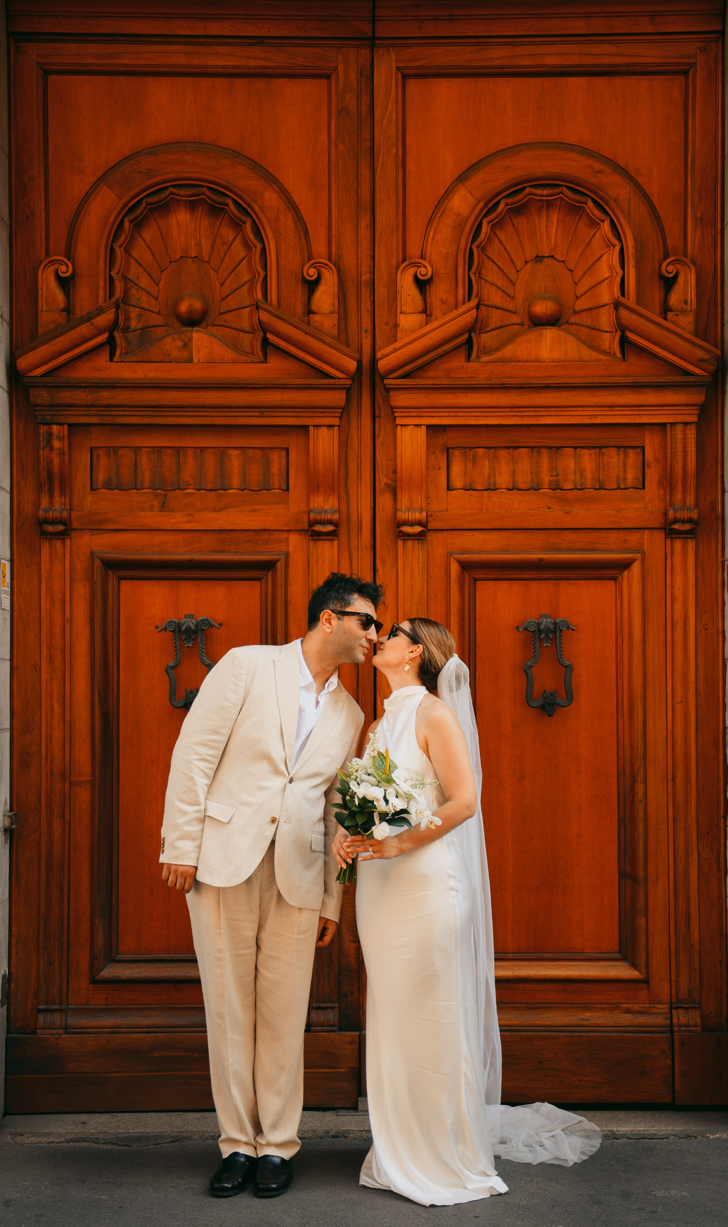 Wedding Photosession in Milan. Romantic couple photoshooting. Love story in Milan. Engagement session. Best photographer in Milan