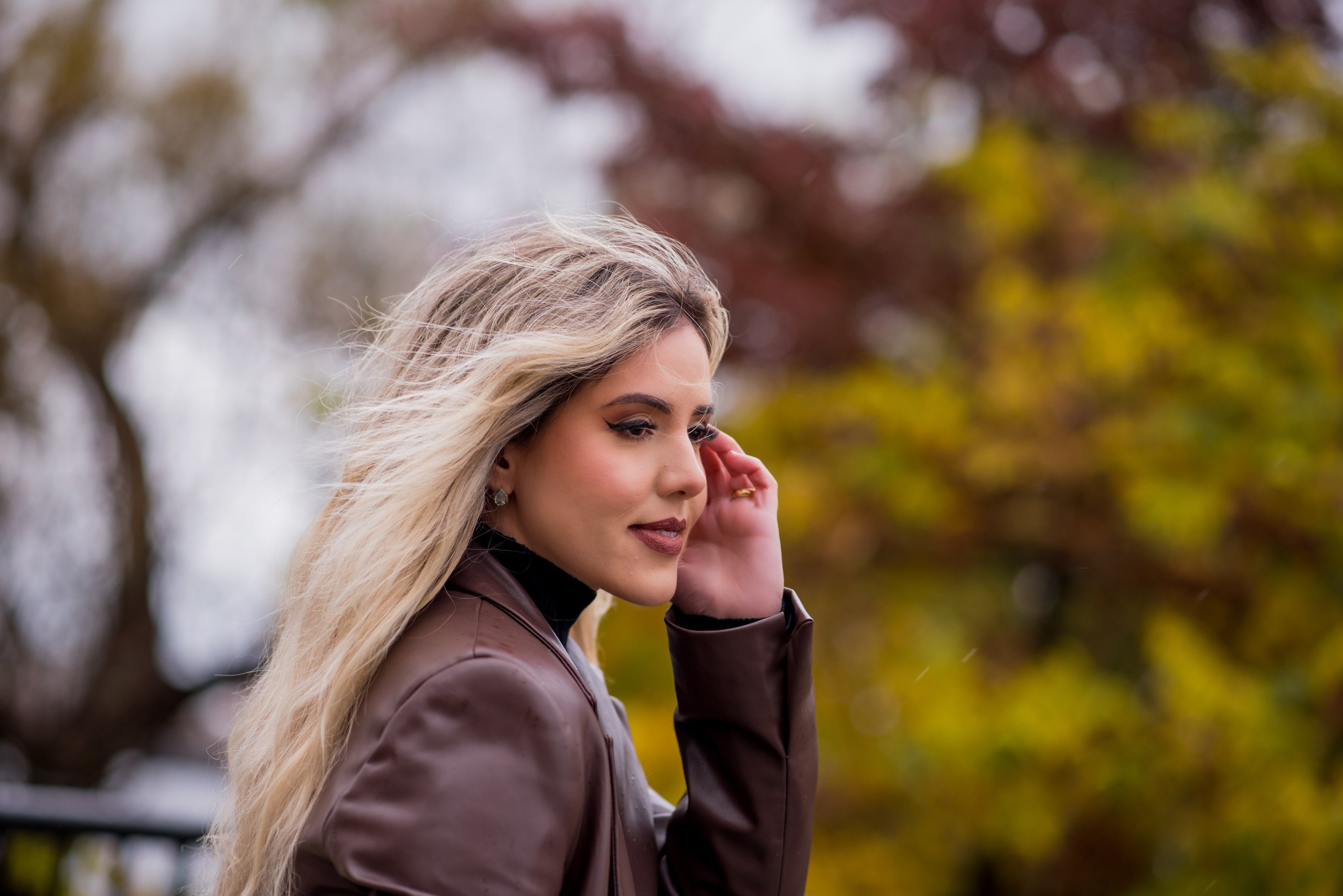 Capturing Fall Love: Shelen and Marcelo’s Romantic Photoshoot in Boston. Wedding photographer in Orlando, Boston & New York Anderson Marques