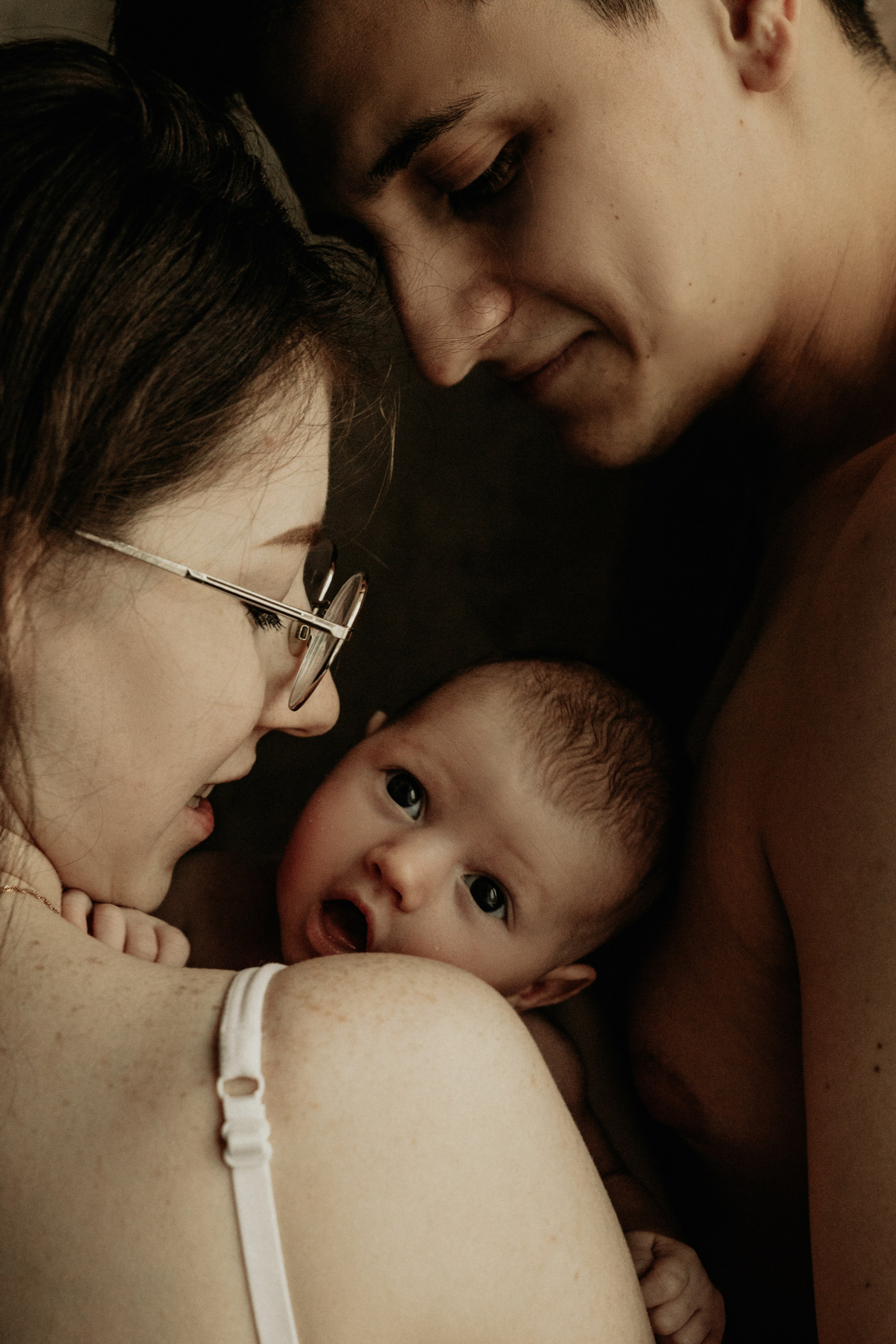 Newborn & Sibling Photography – First Precious Moments Together. Alisa Tant — Family and newborn photographer Bucks County, Montgomery county, Philadelphia, NJ