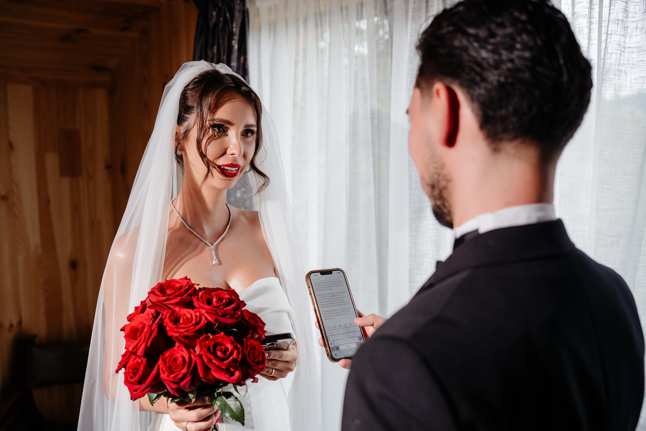 Povestea de nuntă a lui Anca și Dragoș în Bacău | Fotografie de Eveniment. Raw Studio. Fotograful tau de nunta!