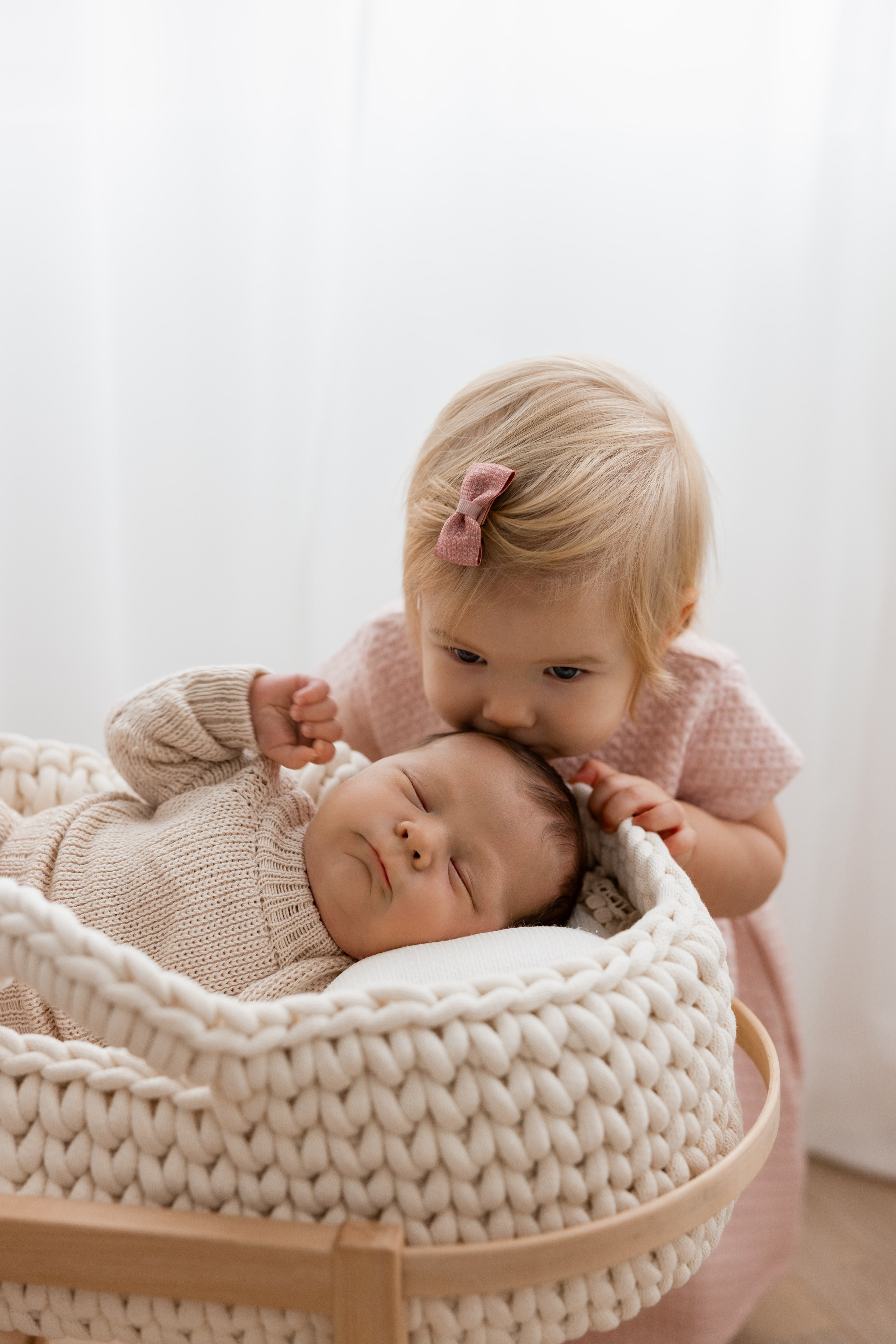 Newbornshooting in Pforzheim und Umgebung. Neugeborenenfotografie Pforzheim Katharina Jozic