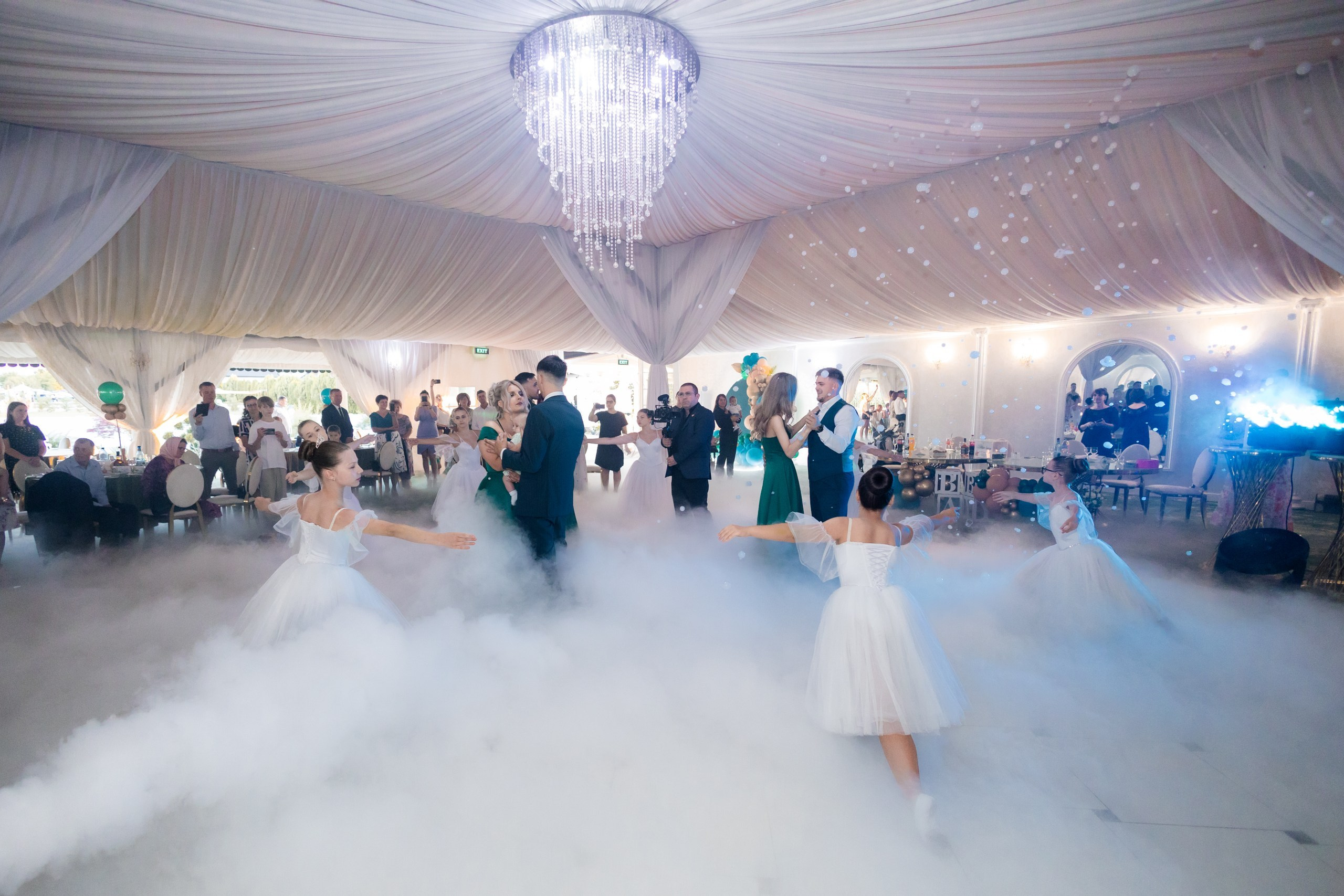 • botez Adam George Botoșani fotograf botez biserica Ziua Crucii AlinoFotoStudio • slujba botez ortodox Botoșani copil cristelniță emoție familie fotograf profesionist • moment scufundare botez biserica Ziua Crucii Botoșani fotograf botez natural • fotograf botez Botoșani copil în brațele nașilor emoții autentice • detalii botez lumânare trusou biserică Ziua Crucii fotograf AlinoFotoStudio • portret copil botez Adam George lumină naturală biserică Botoșani • familie la botez Botoșani momente emoționante biserică fotograf eveniment • preot slujbă botez Botoșani cadre autentice religioase fotografie profesională • mirungere botez ortodox Botoșani fotograf poveste botez • copil după botez în prosop alb emoție pură fotograf botez Botoșani petrecere botez Imperia Cucorani Botoșani decor elegant fotograf eveniment • dans invitați botez Adam George atmosferă veselă Imperia Cucorani • candy bar botez Botoșani detalii dulciuri Imperia Cucorani fotograf • tort botez Adam George moment tăiere tort petrecere Botoșani • familie și invitați la botez Imperia Cucorani cadre naturale emoționale • decor sală botez Imperia Cucorani Botoșani aranjamente elegante • copil botez la petrecere cadre naturale fotograf Botoșani • fotograf botez Botoșani momente spontane invitați petrecere • lumină ambientală petrecere botez Imperia Cucorani fotograf profesionist • atmosferă de seară botez Botoșani distracție și emoție • fotograf botez Botoșani AlinoFotoStudio poveste prin fotografie • fotograf profesionist botez Moldova Botoșani Suceava Iași Neamț • amintiri botez copil fotografii naturale emoții autentice • album botez copil fotografie profesională eveniment religios • fotograf evenimente Botoșani botez cadre autentice și luminoase • Alin Chirilă fotograf botez Botoșani Adam George biserica Ziua Crucii • Alin Chirilă fotograf profesionist botez copil Botoșani momente emoționante • Alin Chirilă fotograf evenimente Botoșani slujbă botez cadru autentic • Alin Chirilă fotograf botez ortodox copil cristelniță Botoșani • Alin Chirilă fotograf familie botez copil emoții reale și naturale • Alin Chirilă fotograf Botoșani portret copil botez lumină naturală • Alin Chirilă fotograf detalii botez trusou lumânare biserică • Alin Chirilă fotograf momente religioase botez Botoșani autentic • Alin Chirilă fotograf copil după botez emoție pură familie • Alin Chirilă fotograf cadre naturale botez copil Botoșani • Alin Chirilă fotograf petrecere botez Imperia Cucorani atmosferă elegantă • Alin Chirilă fotograf Botoșani dans invitați botez copil Adam George • Alin Chirilă fotograf tort botez moment special petrecere Botoșani • Alin Chirilă fotograf candy bar botez detalii elegante Imperia Cucorani • Alin Chirilă fotograf familie și invitați petrecere botez Botoșani • Alin Chirilă fotograf decor sală botez Imperia Cucorani eveniment premium • Alin Chirilă fotograf cadre spontane petrecere botez copil • Alin Chirilă fotograf atmosferă de seară botez Botoșani • Alin Chirilă fotograf emoții și distracție petrecere botez • Alin Chirilă fotograf evenimente copil botez Imperia Cucorani Alin Chirilă fotograf botez Moldova Botoșani Iași Suceava Neamț • Alin Chirilă fotograf profesionist botez copil nordul Moldovei • Alin Chirilă fotograf evenimente familie botez cadre autentice • Alin Chirilă fotograf povestitor prin fotografie botez copil • Alin Chirilă fotograf portofoliu botez Botoșani imagini naturale • Alin Chirilă fotograf servicii botez copil fotografii emoționale • Alin Chirilă fotograf amintiri botez copil cadre luminoase • Alin Chirilă fotograf botez copil stil natural și elegant