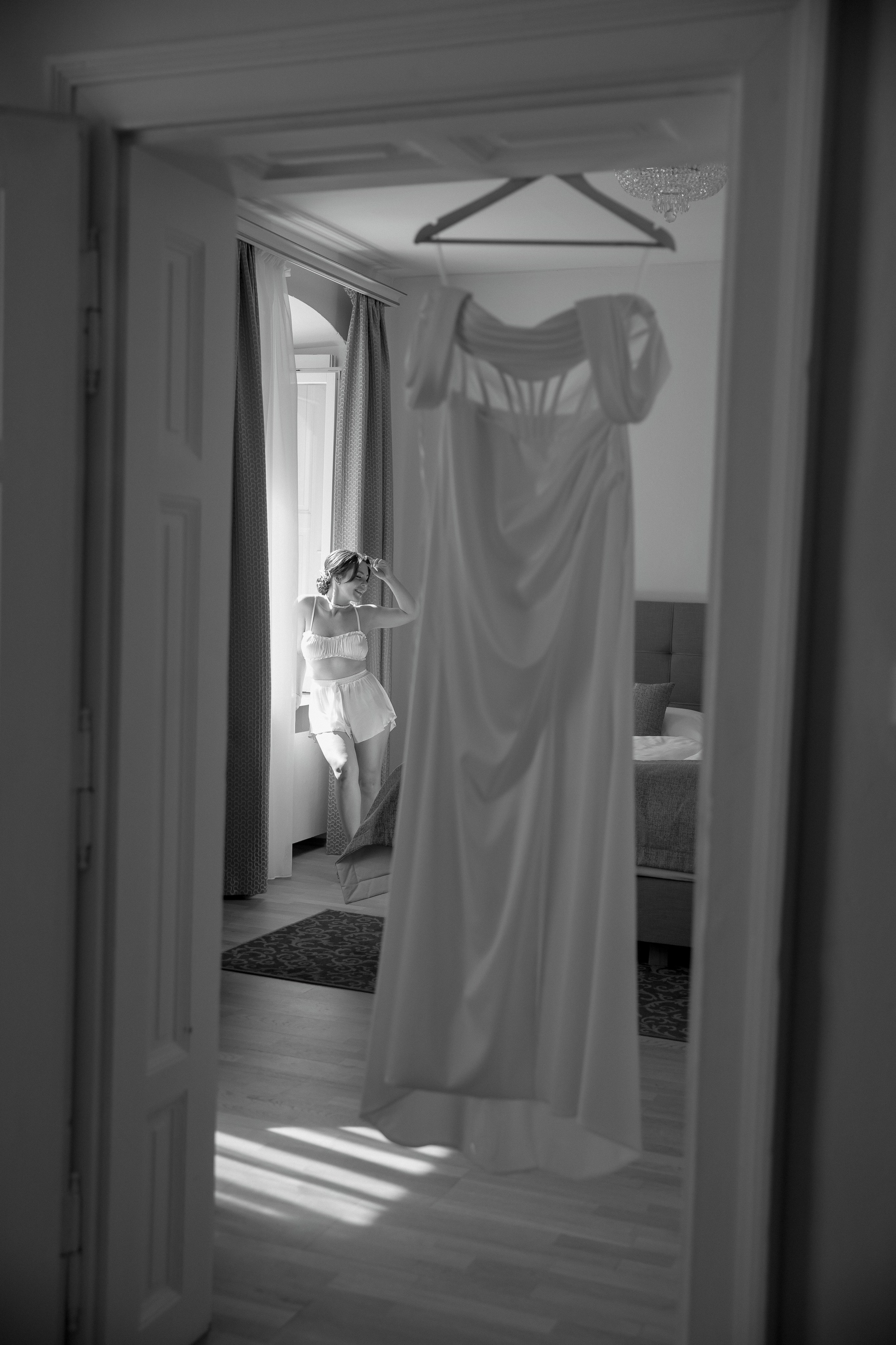 Elegant Outdoor Wedding at Palais Kneissl | RAW Studio Photography. Raw Studio: Capturing Elegant weddings accross Europe