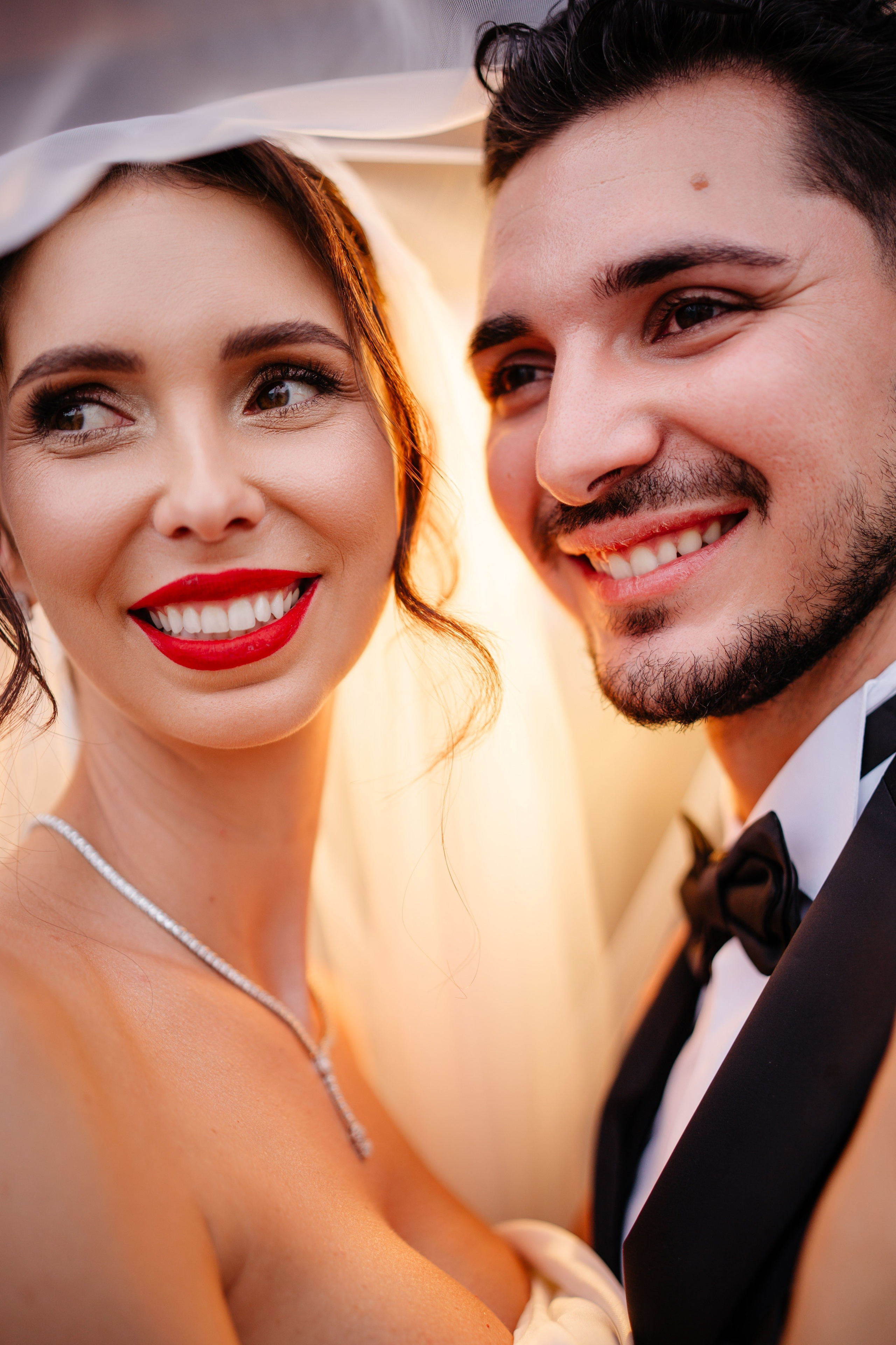 Povestea de nuntă a lui Anca și Dragoș în Bacău | Fotografie de Eveniment. Raw Studio. Fotograful tau de nunta!