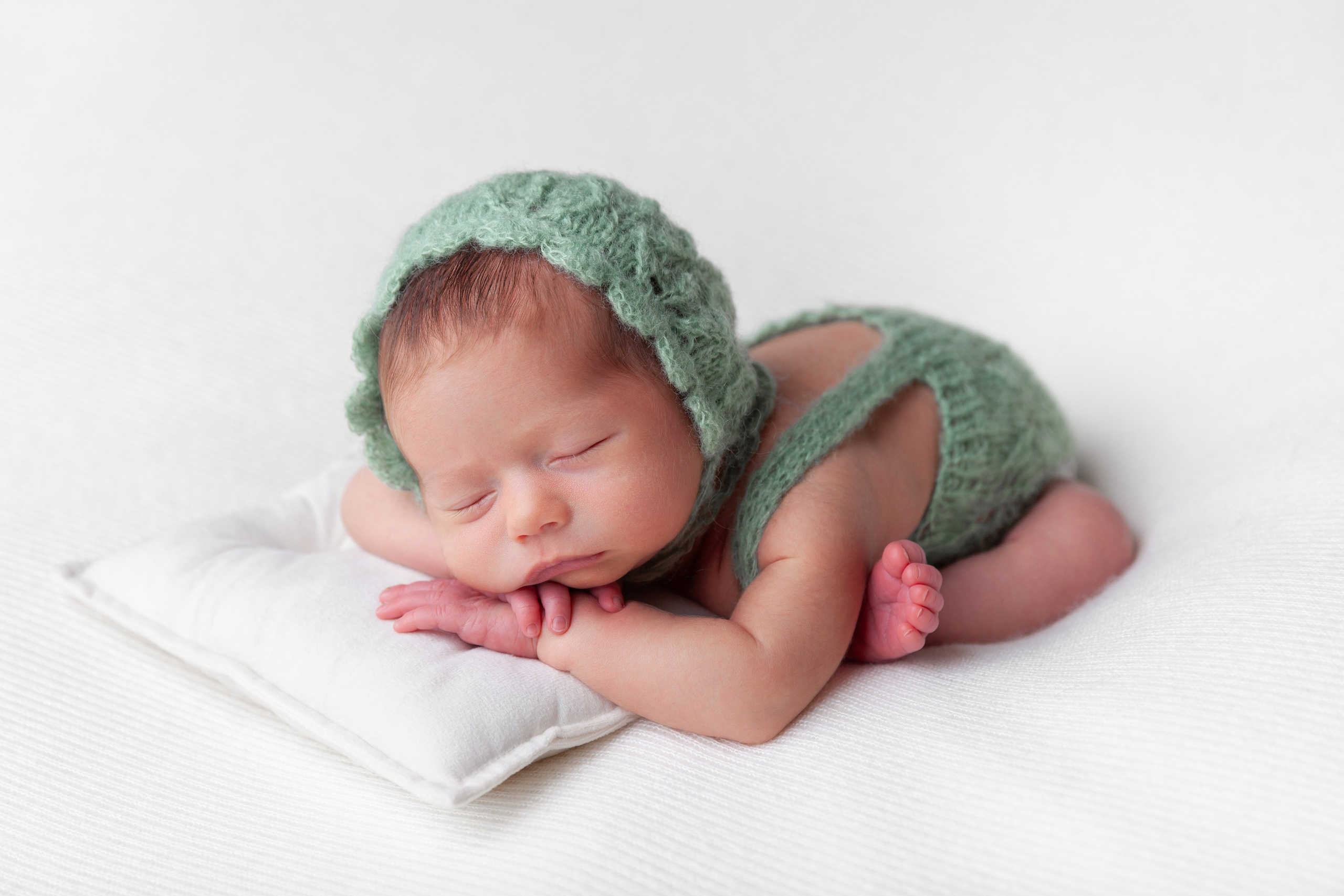 Newborn posing session. Marina Pravda Photography San Francisco Bay Area