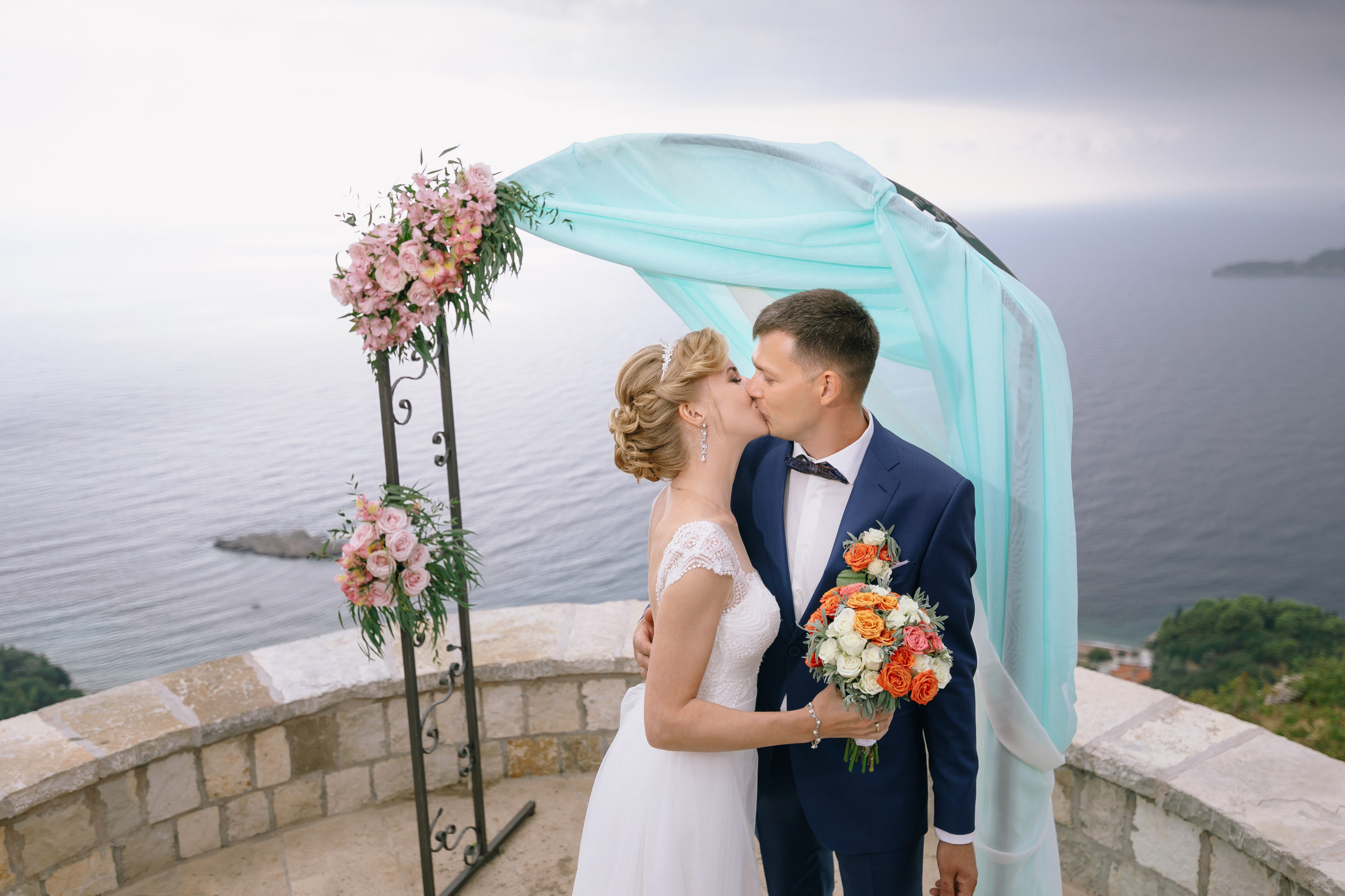 Wedding makeup artist hairdresser in Montenegro. Makeup artist and hairdresser in Montenegro Nadia Lia