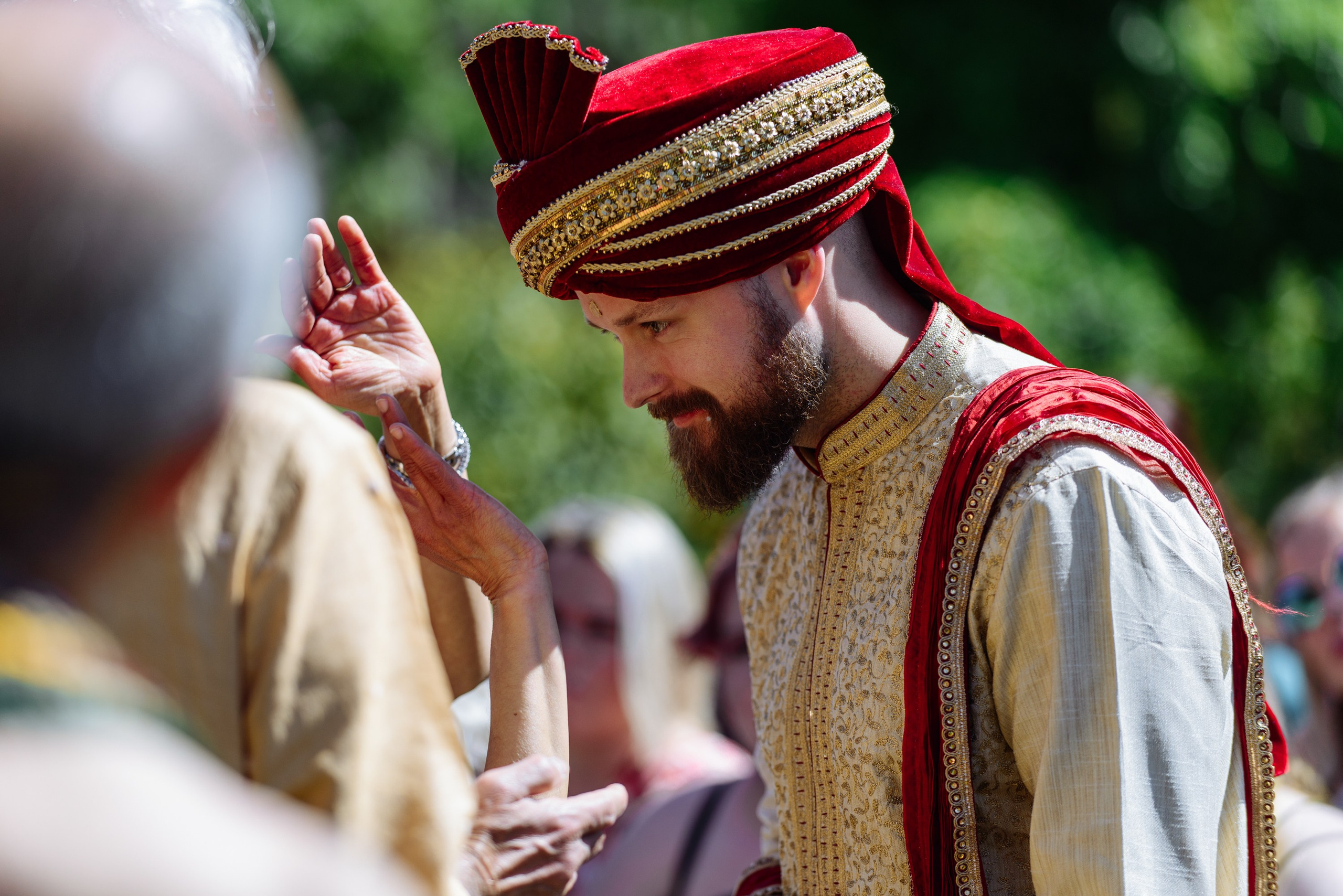 Elegancia Oriental. La Magia de una Boda India en La Gran Villa Rosa. Фотограф Екатерина Гасанова — фотосессии в Барселоне