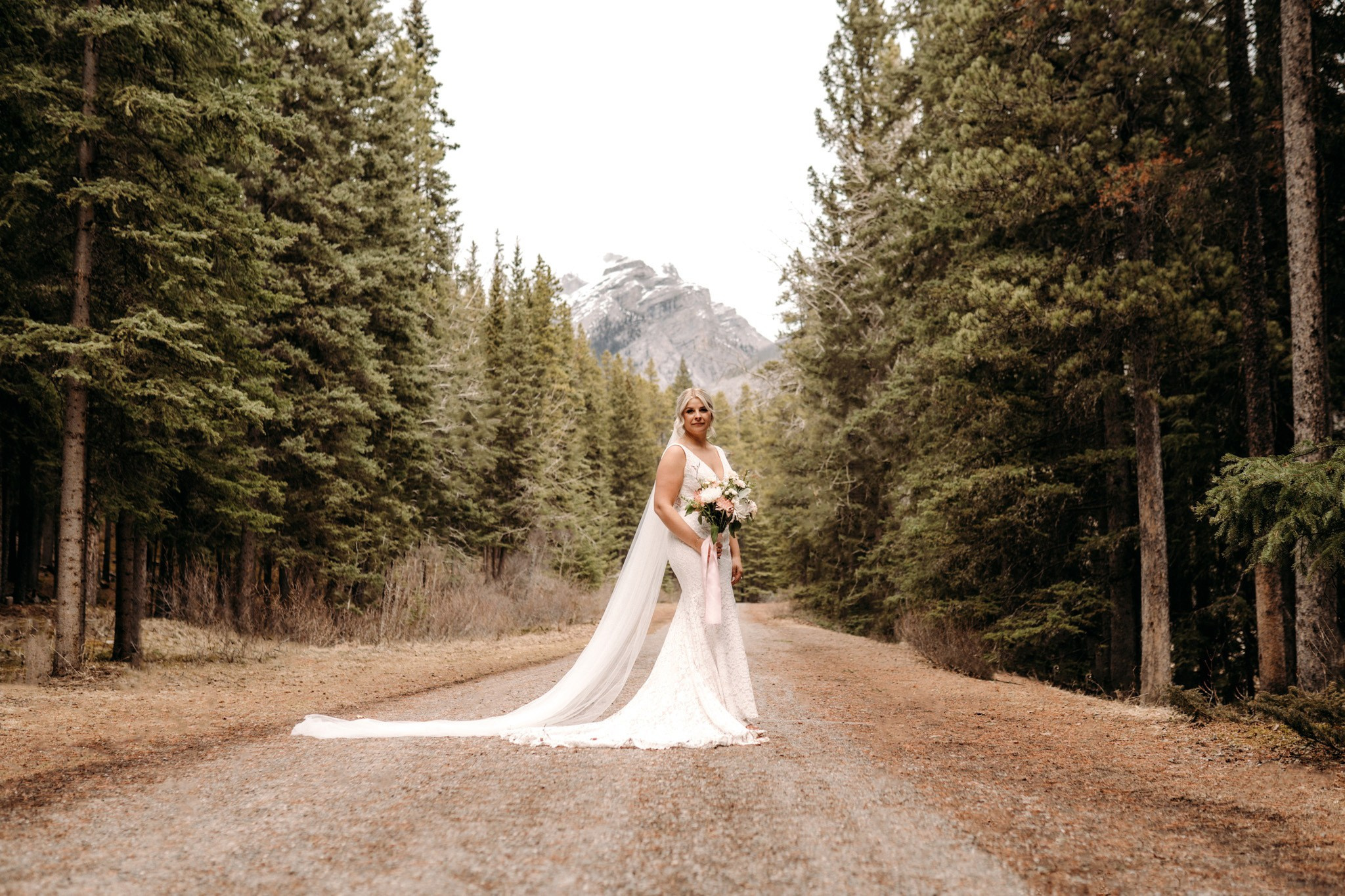 D&K Wedding day in Banff, Alberta 2024. Wedding and family photographer in Calgary Kate Beliaeva