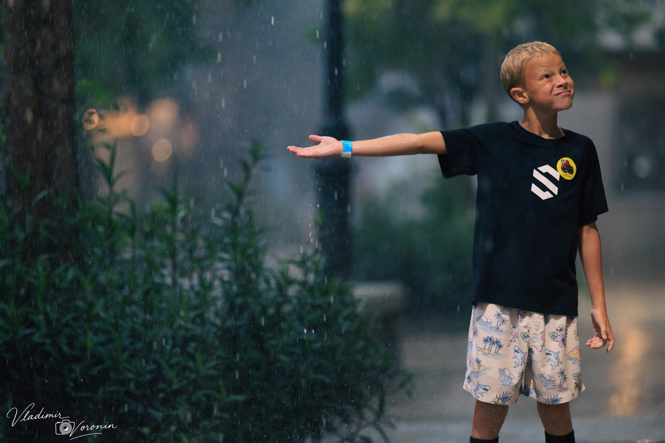Rain in downtown. Photographer St. Augustine