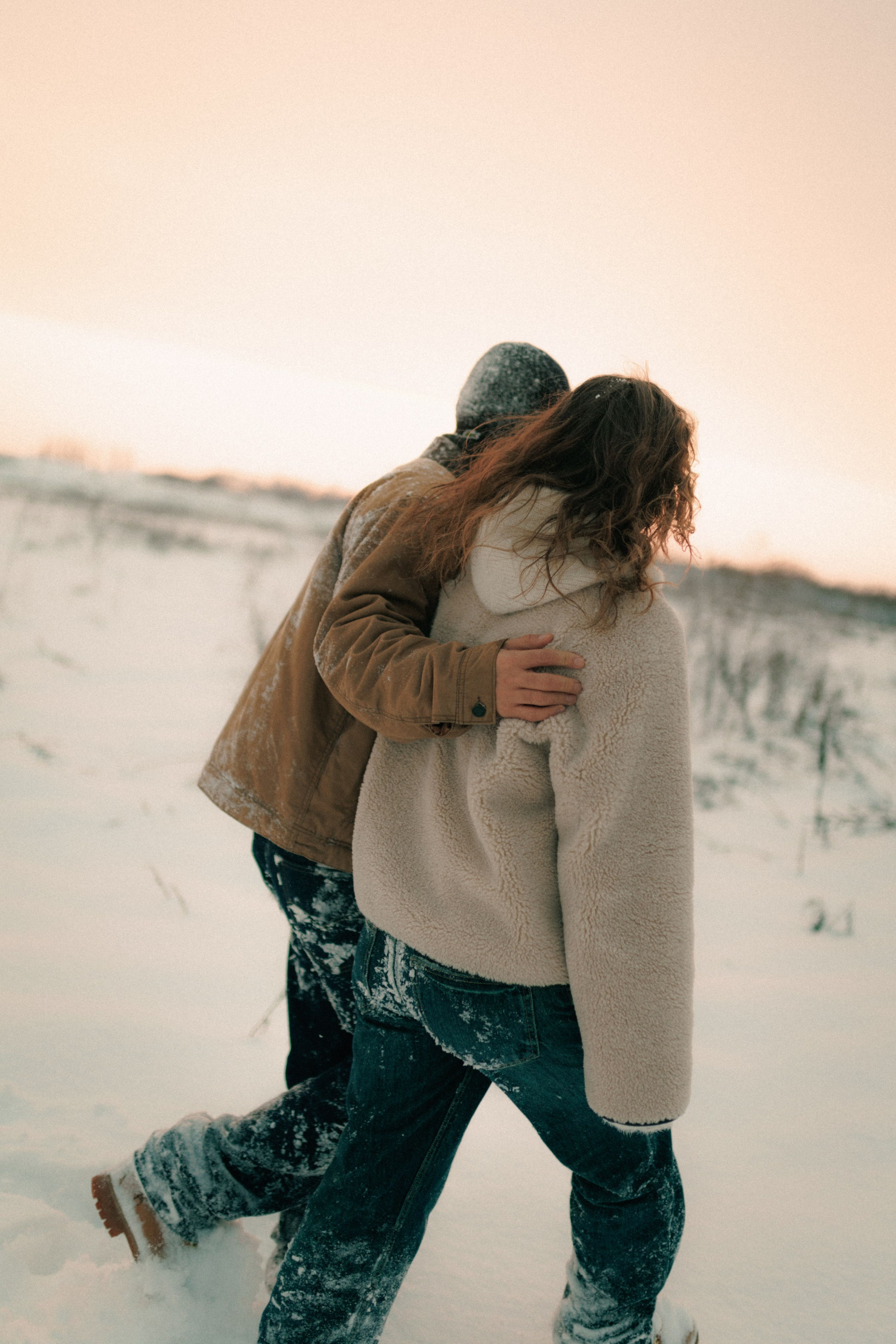 Snowy. Wedding photographer and videographer based in Timisoara, Romania