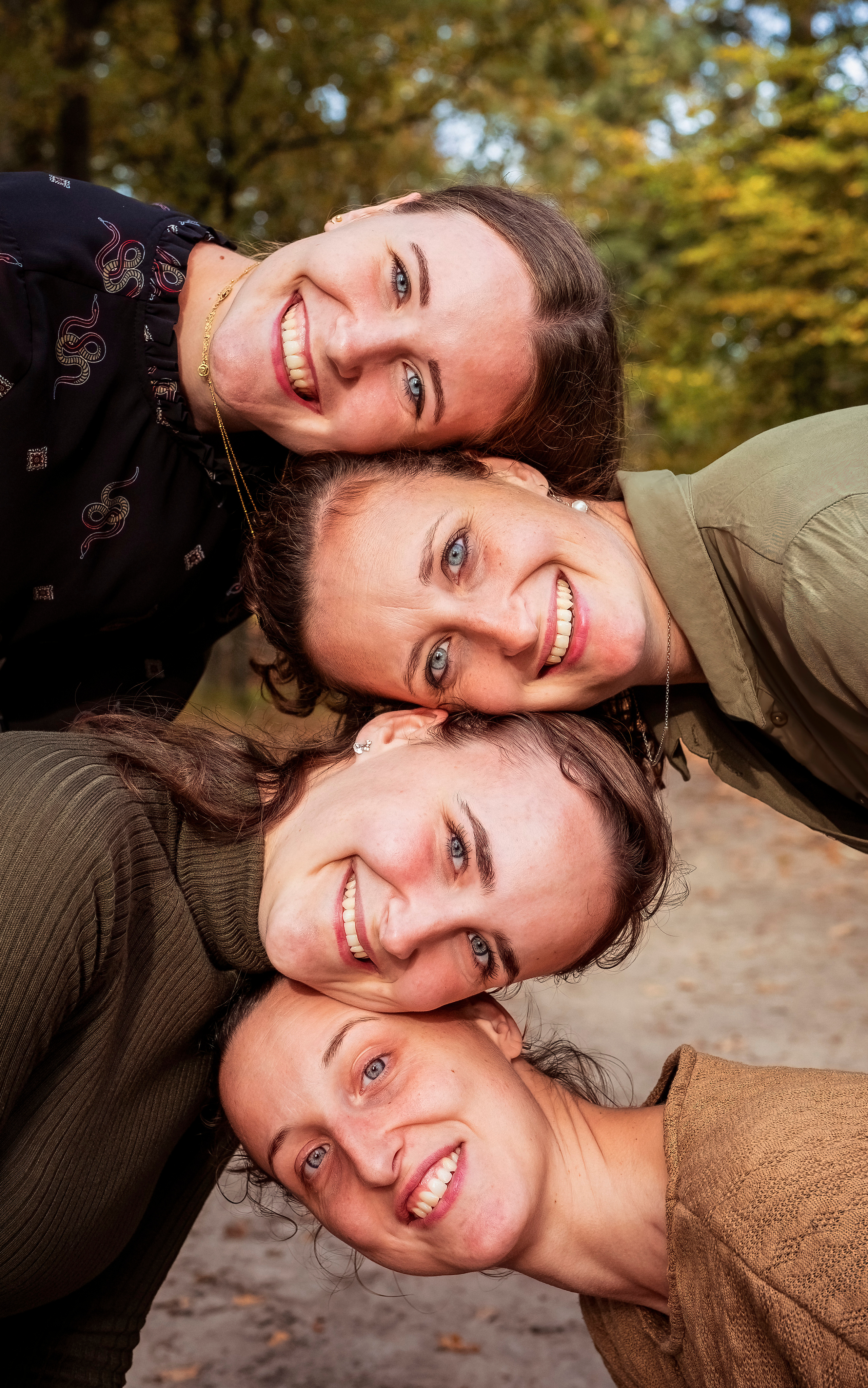 stapel hoofd vrouwen