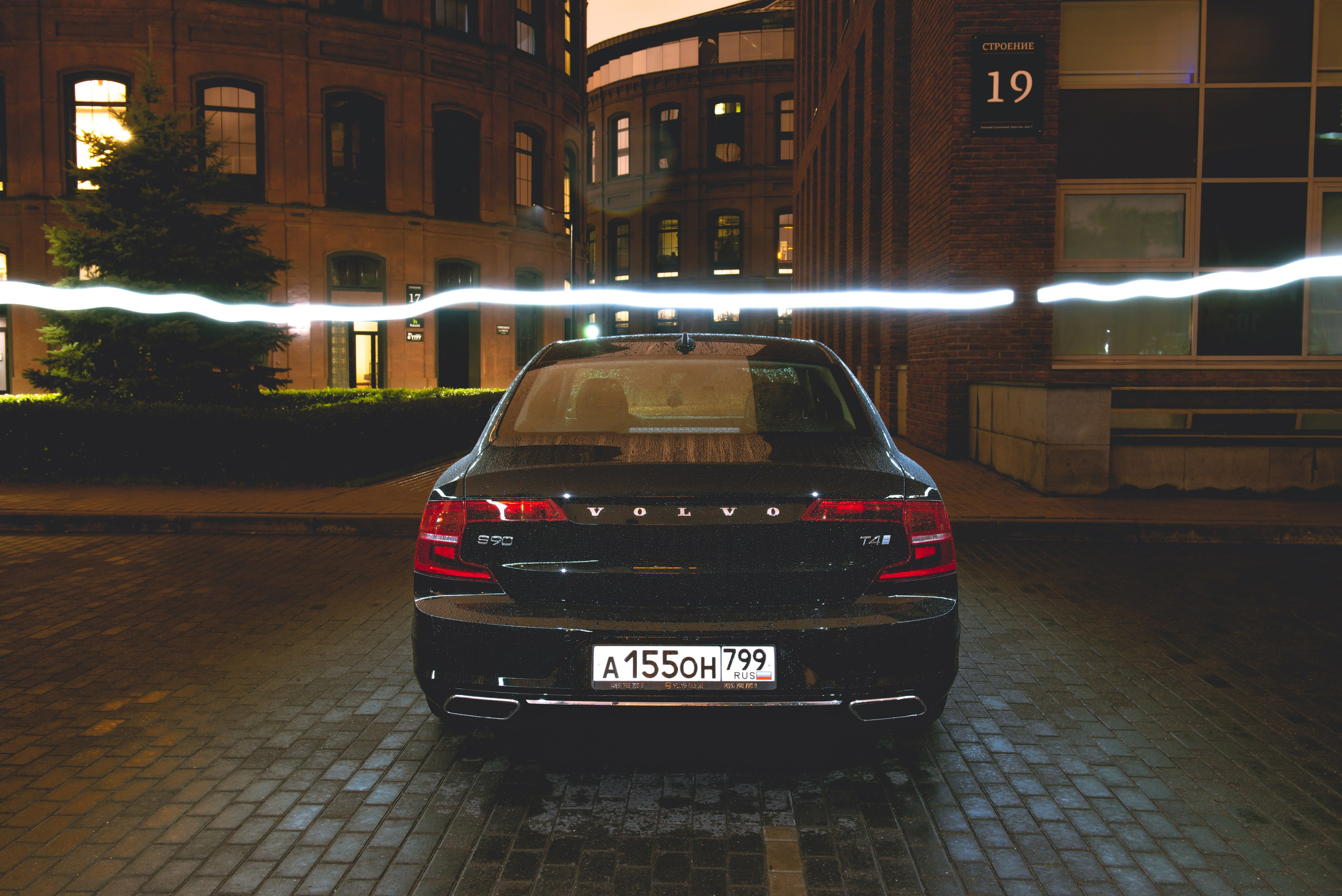 Ночная съемка Volvo S90. ФОТОГРАФ МЕКСИКА КИНТАНА-РОО