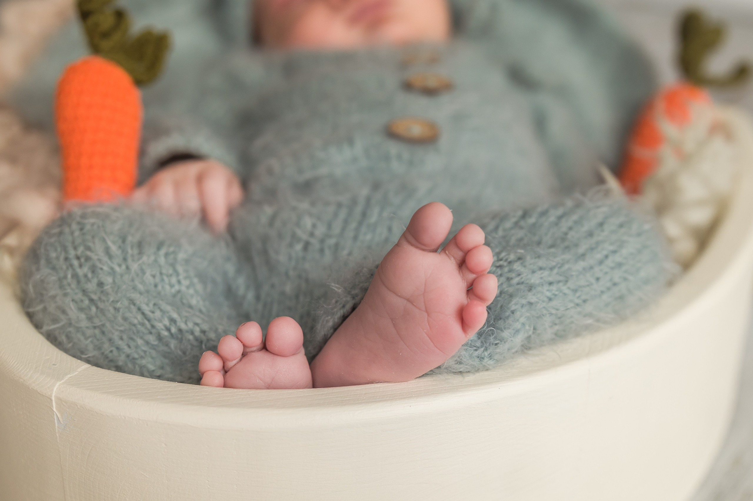 НОВОРОЖДЕННЫЕ