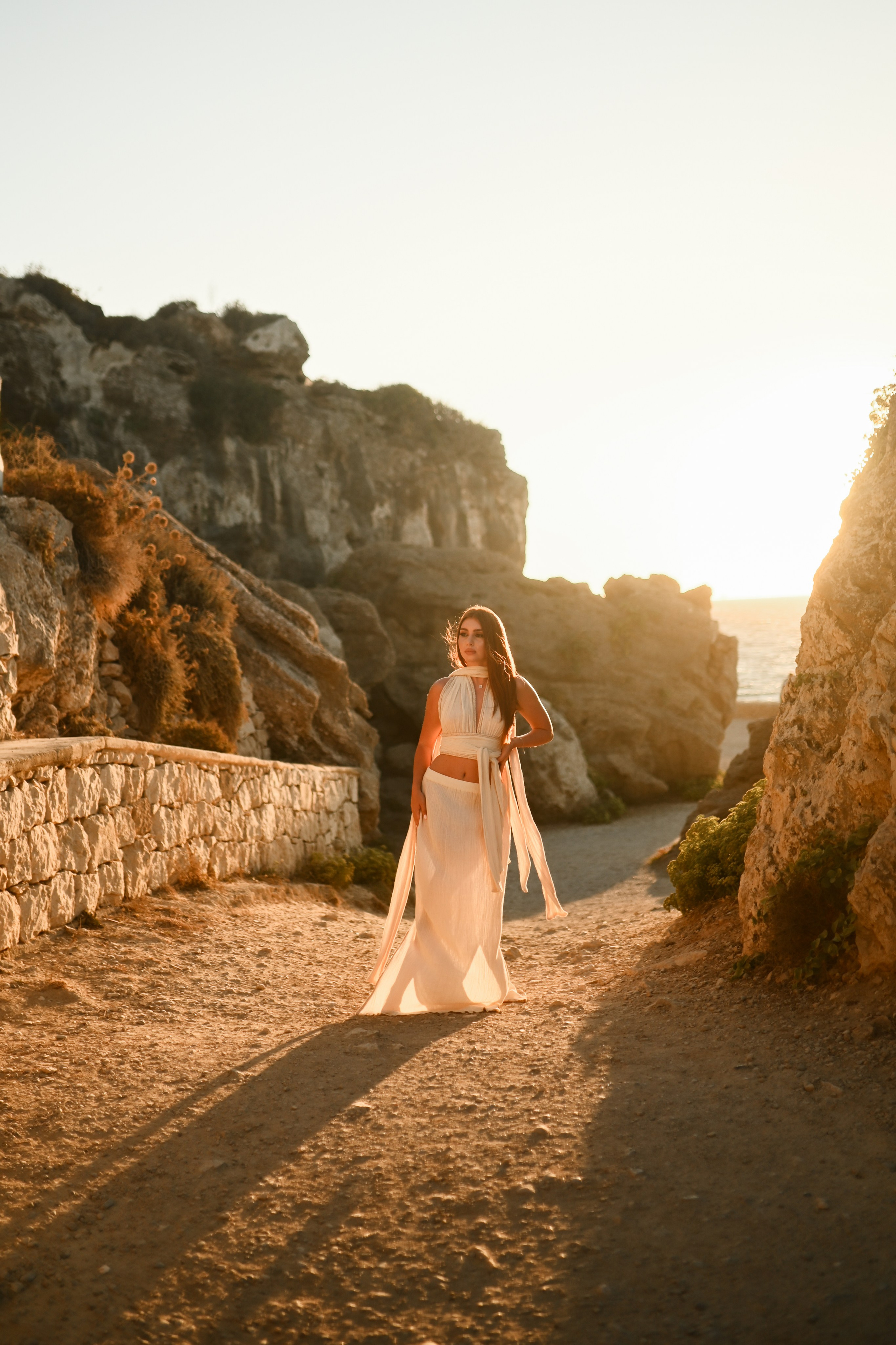 Solo woman photoshoot Rhodes / индивидуальная фотосессия Родос. Photographer in Rhodes Island