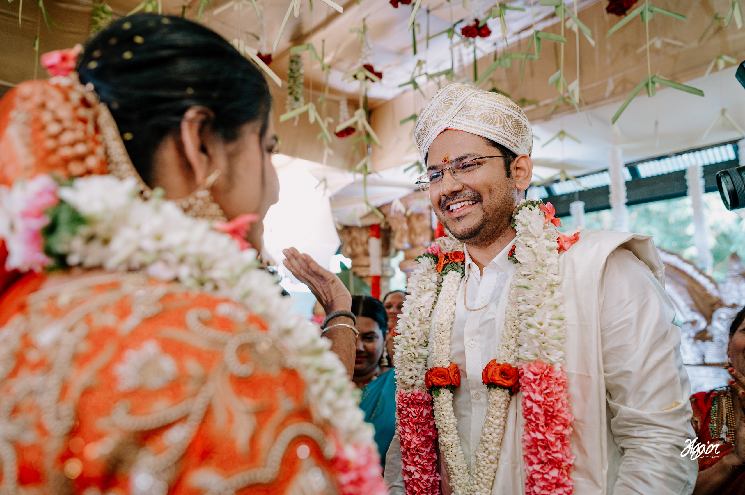 A Three-Day Bangalore Wedding Story | Emotional South Indian Wedding at KBL Saarang. Agam Vizha
