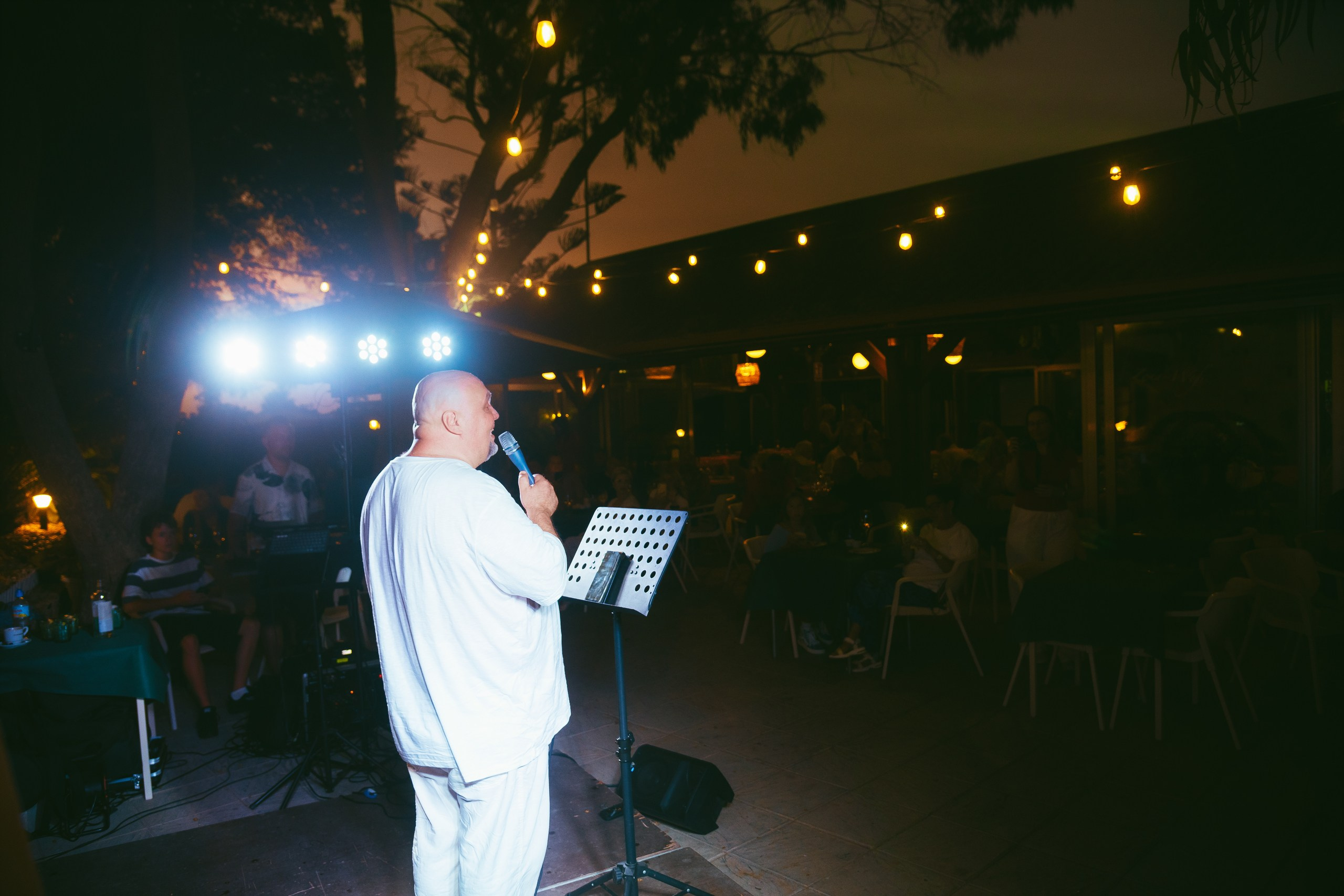 Photo report from a creative evening at the El Bosque Animado restaurant, Torrevieja