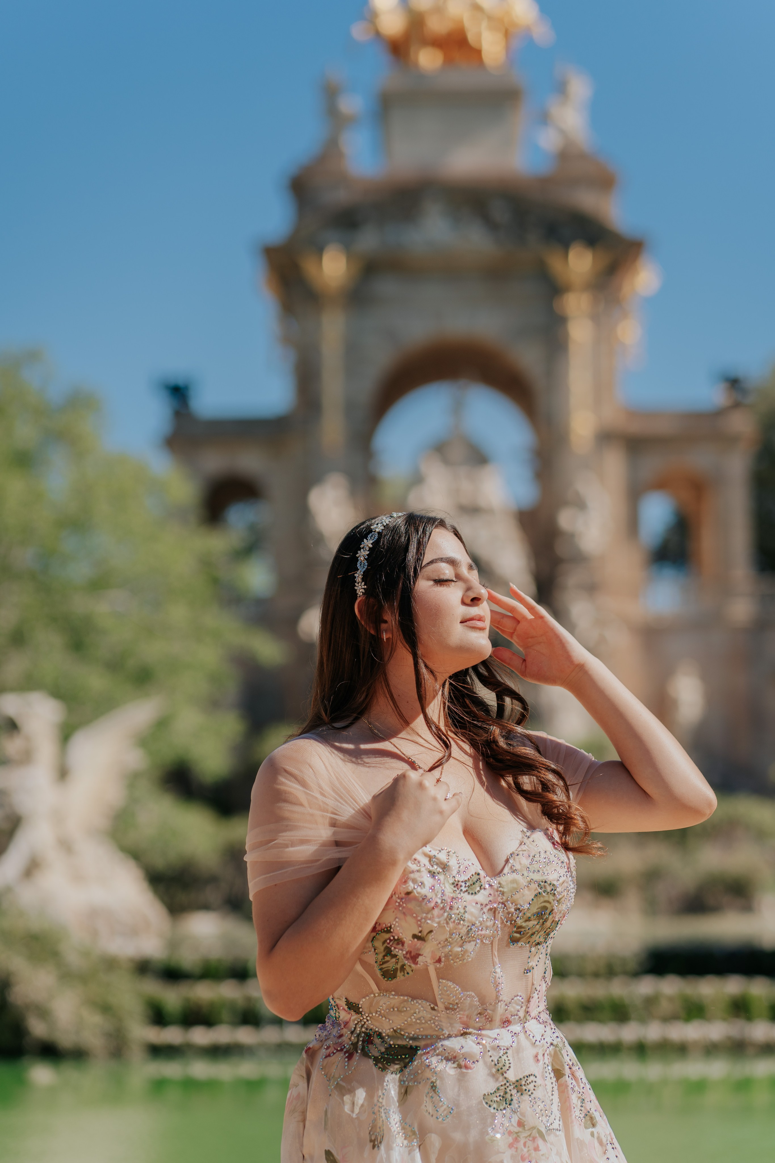 Barcelona Wow Dress Rental Luxury Photoshoot. DiaFoto — Wow Photographer in Barcelona | Premium Barcelona Photoshoot Experience