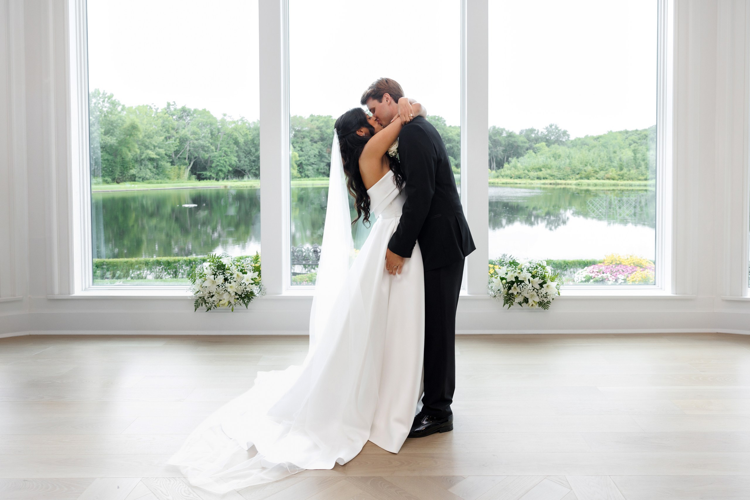 Anusha and Michael. Wedding Photo & Video