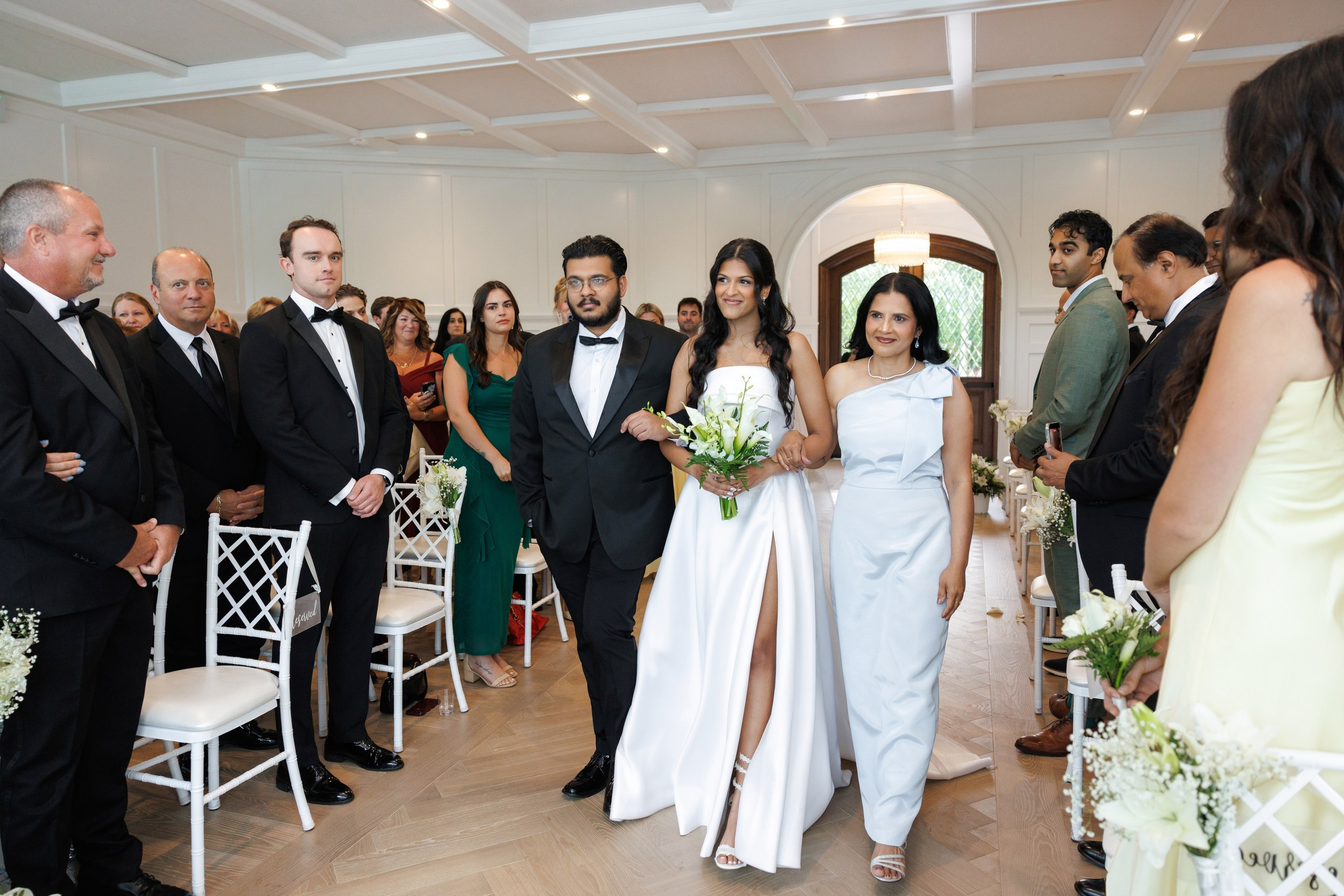 Anusha and Michael. Wedding Photo & Video