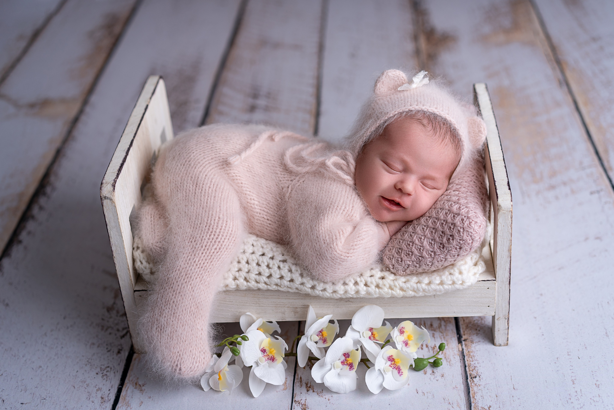Neugeborenenfotos in Berlin – Studio oder bei Ihnen zu Hause
