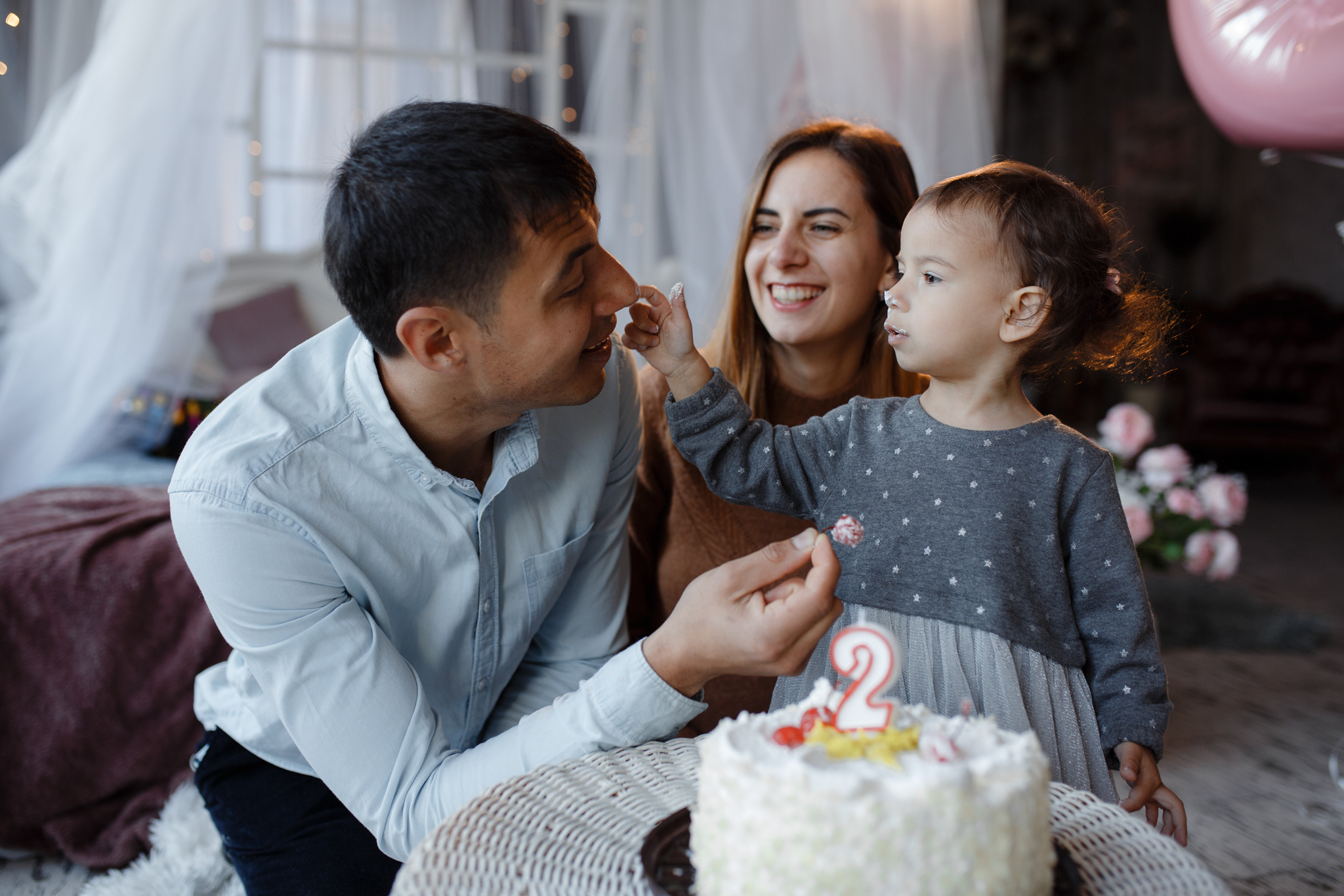 Teia la 2 anișori!. Fotograf de nuntă și de familie — Dinu Bargan